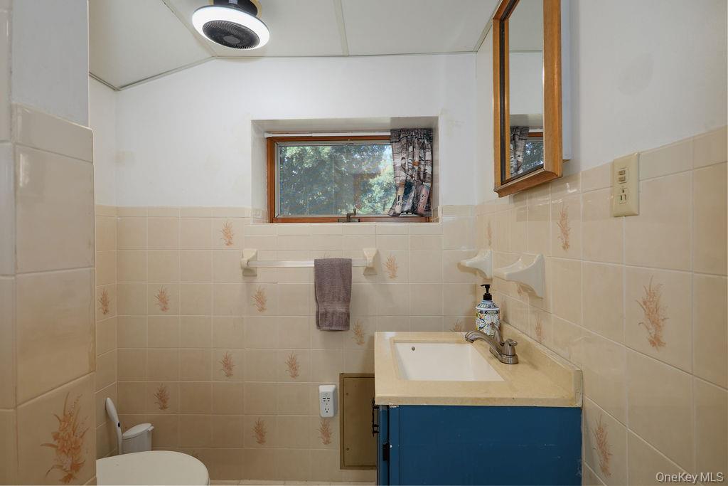 7 Pine Road – For Sale photo 34