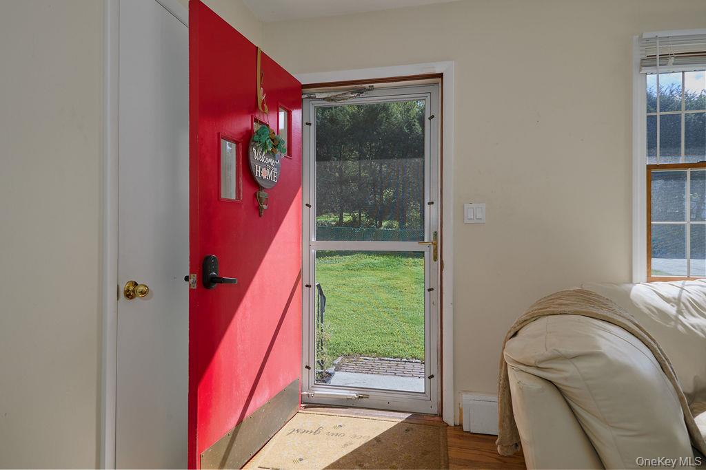 7 Pine Road – For Sale photo 2