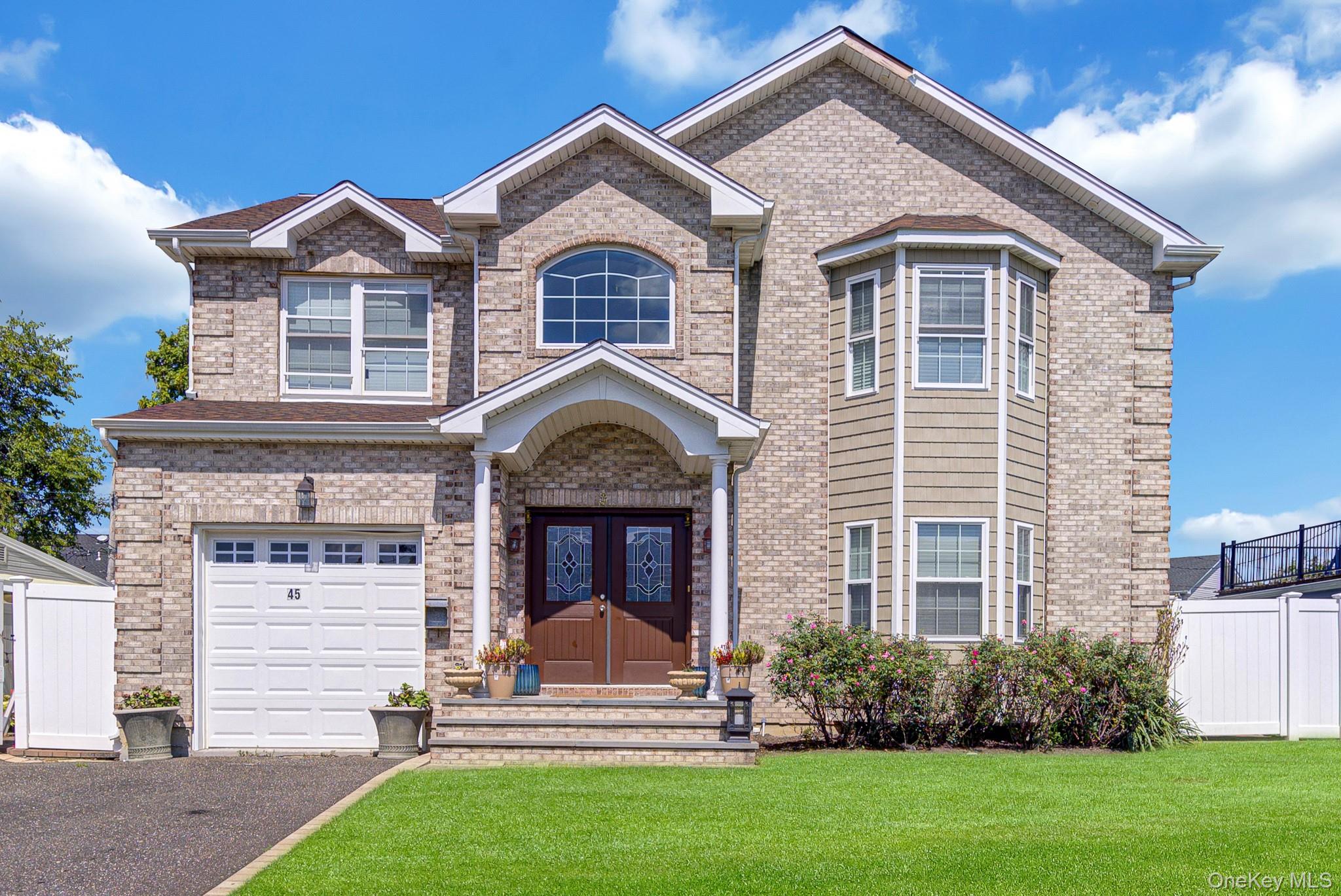 45 Meeting Lane – For Sale