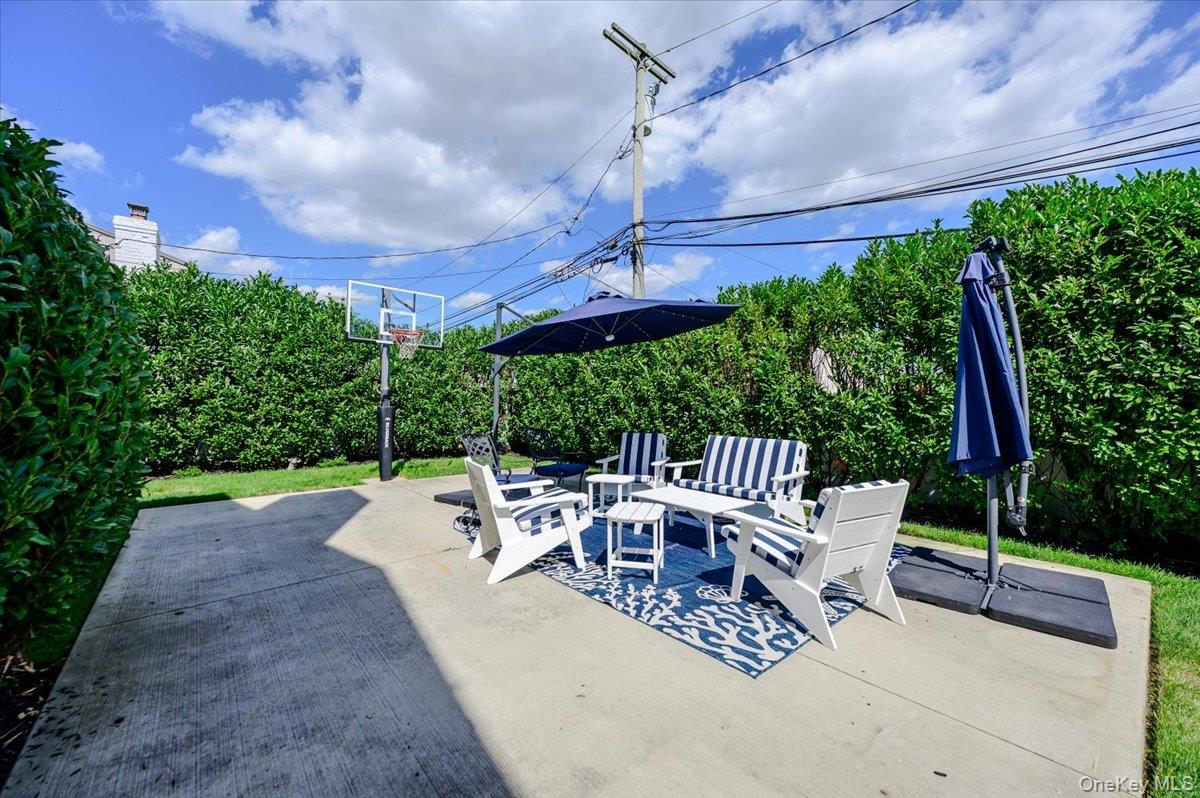 2064 Pacific Boulevard – For Sale photo 33