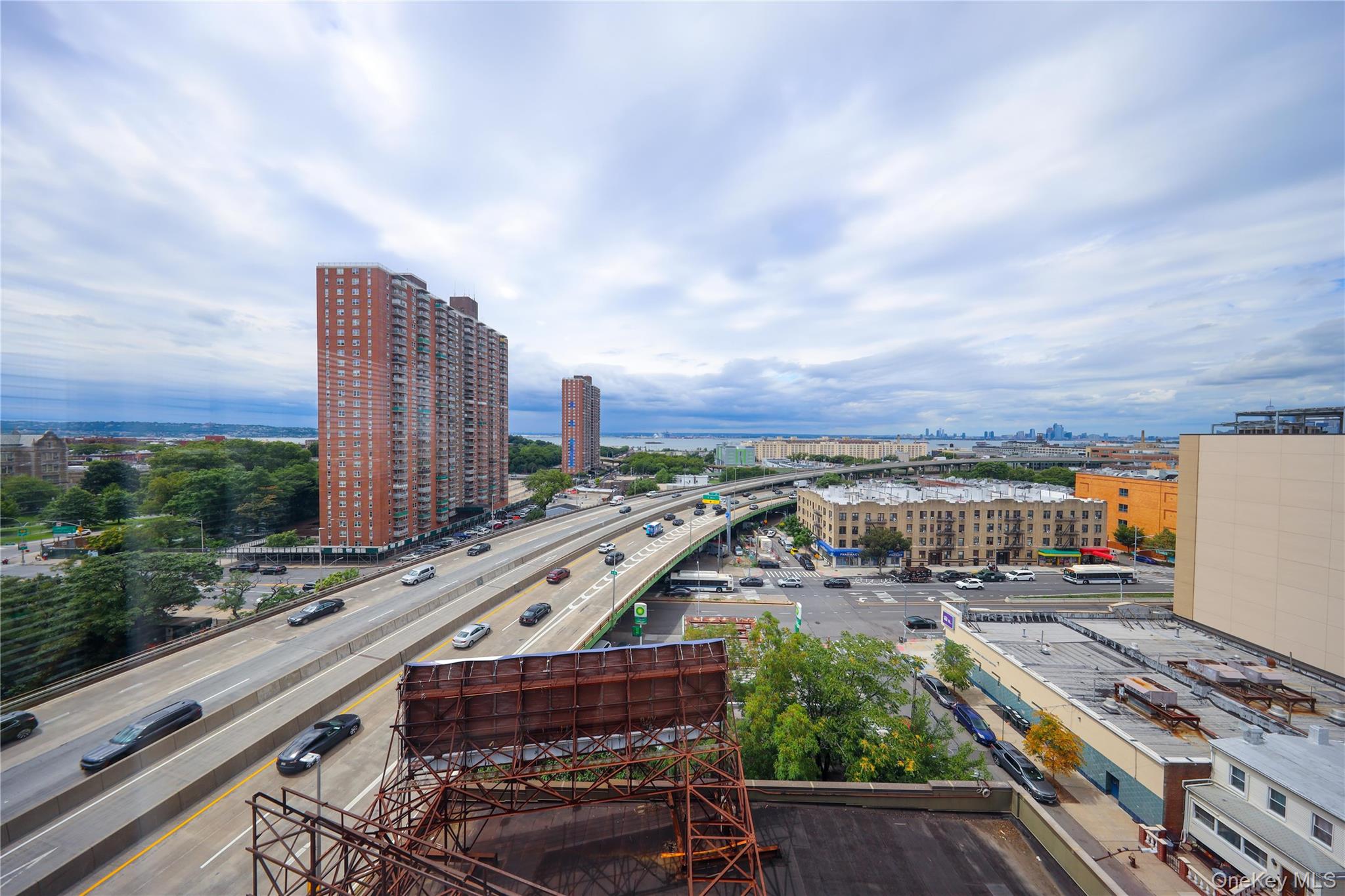 420 64th Street, Unit 11B photo 2