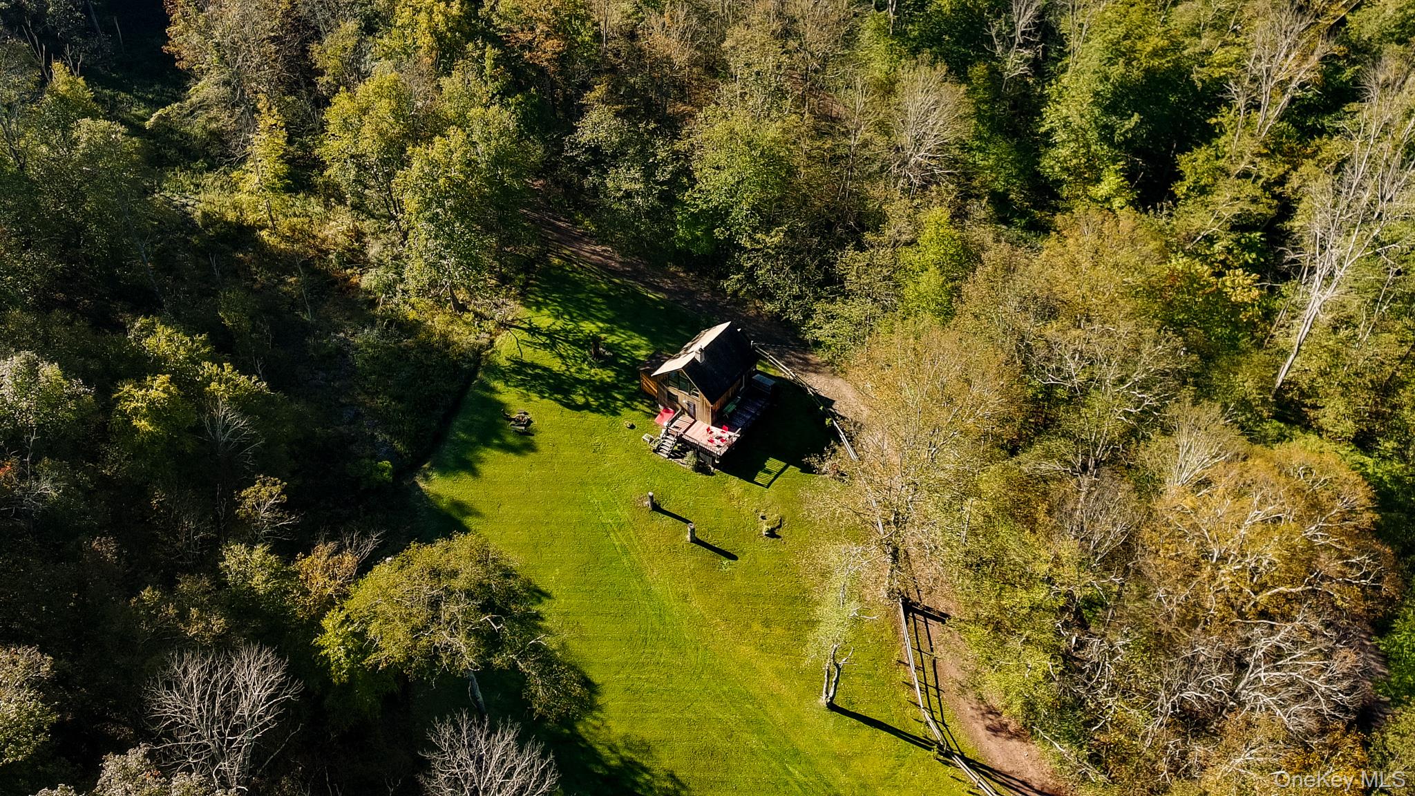 1919 Chiloway Road – For Sale photo 24