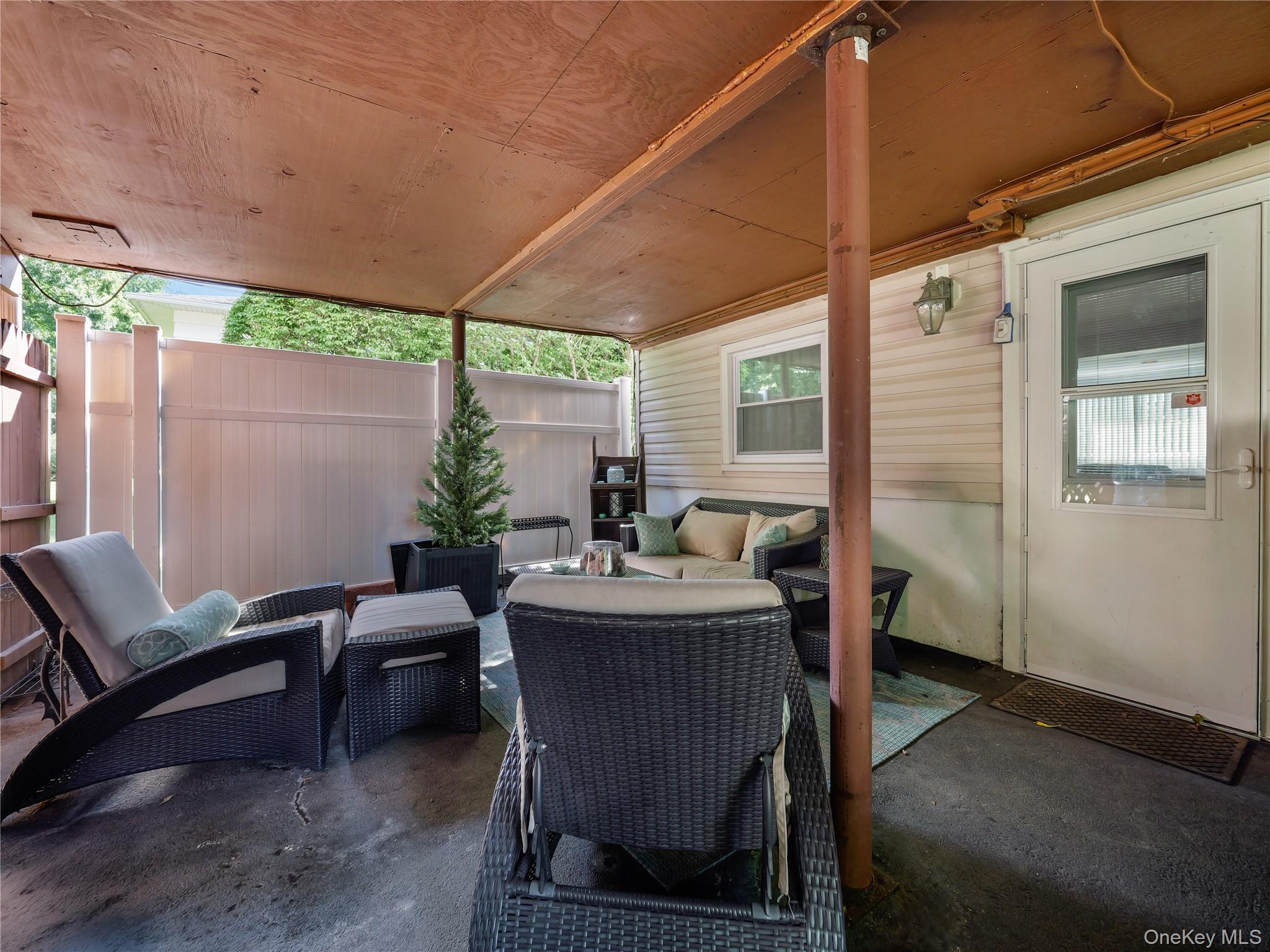 27 Will Rogers Lane – For Sale photo 25