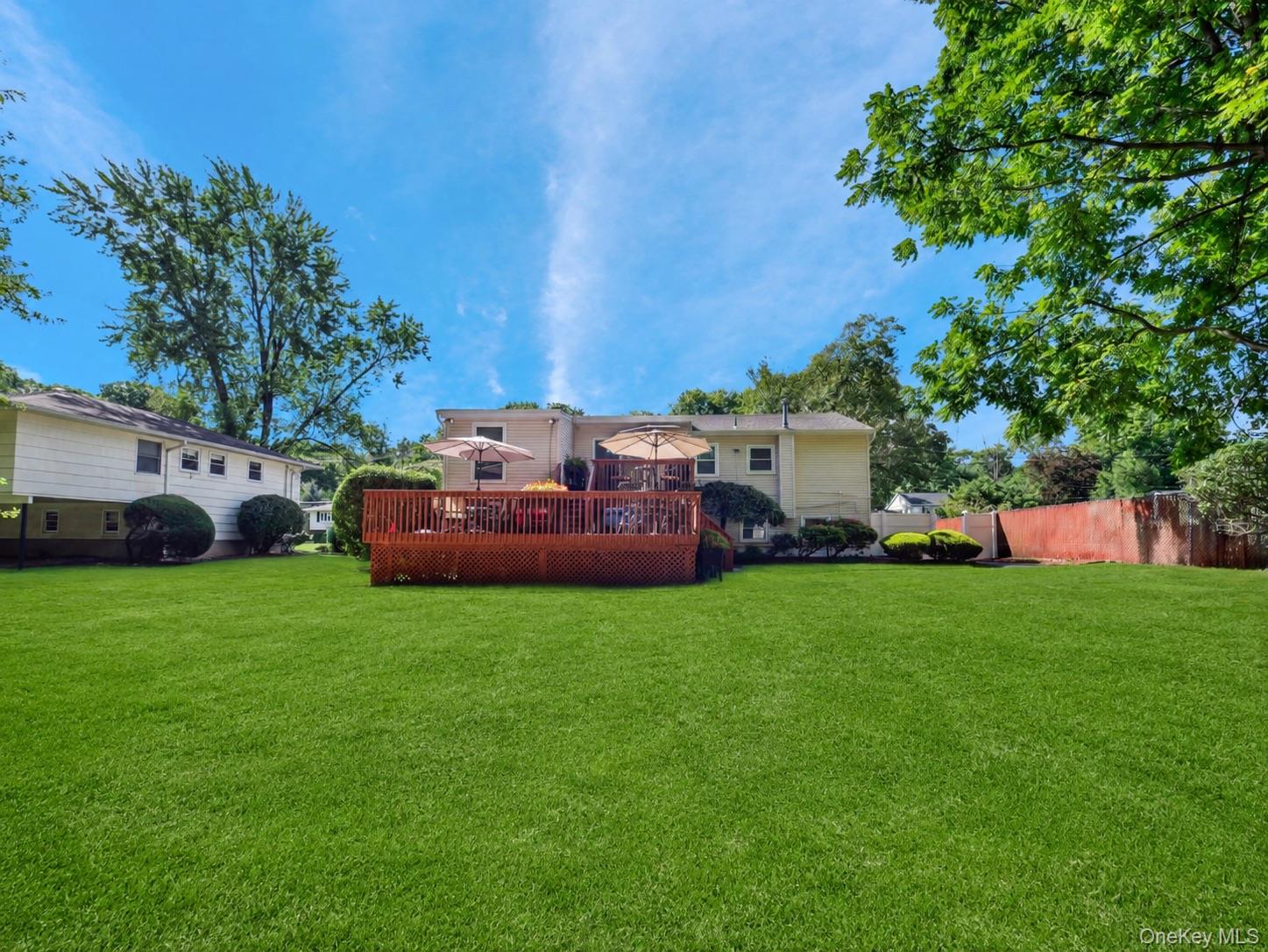 27 Will Rogers Lane – For Sale photo 23