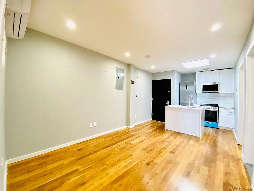 12615 Jamaica Avenue – For Sale photo 10