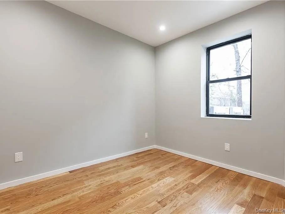 12615 Jamaica Avenue – For Sale photo 17