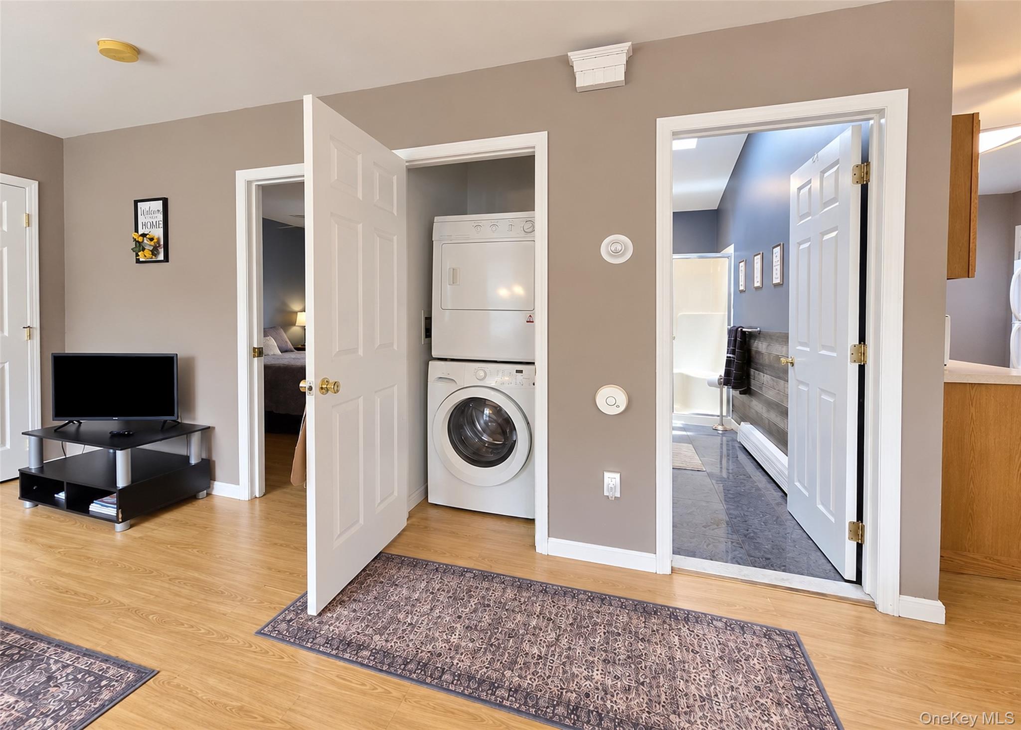 1 Lisa Lane – For Sale photo 19