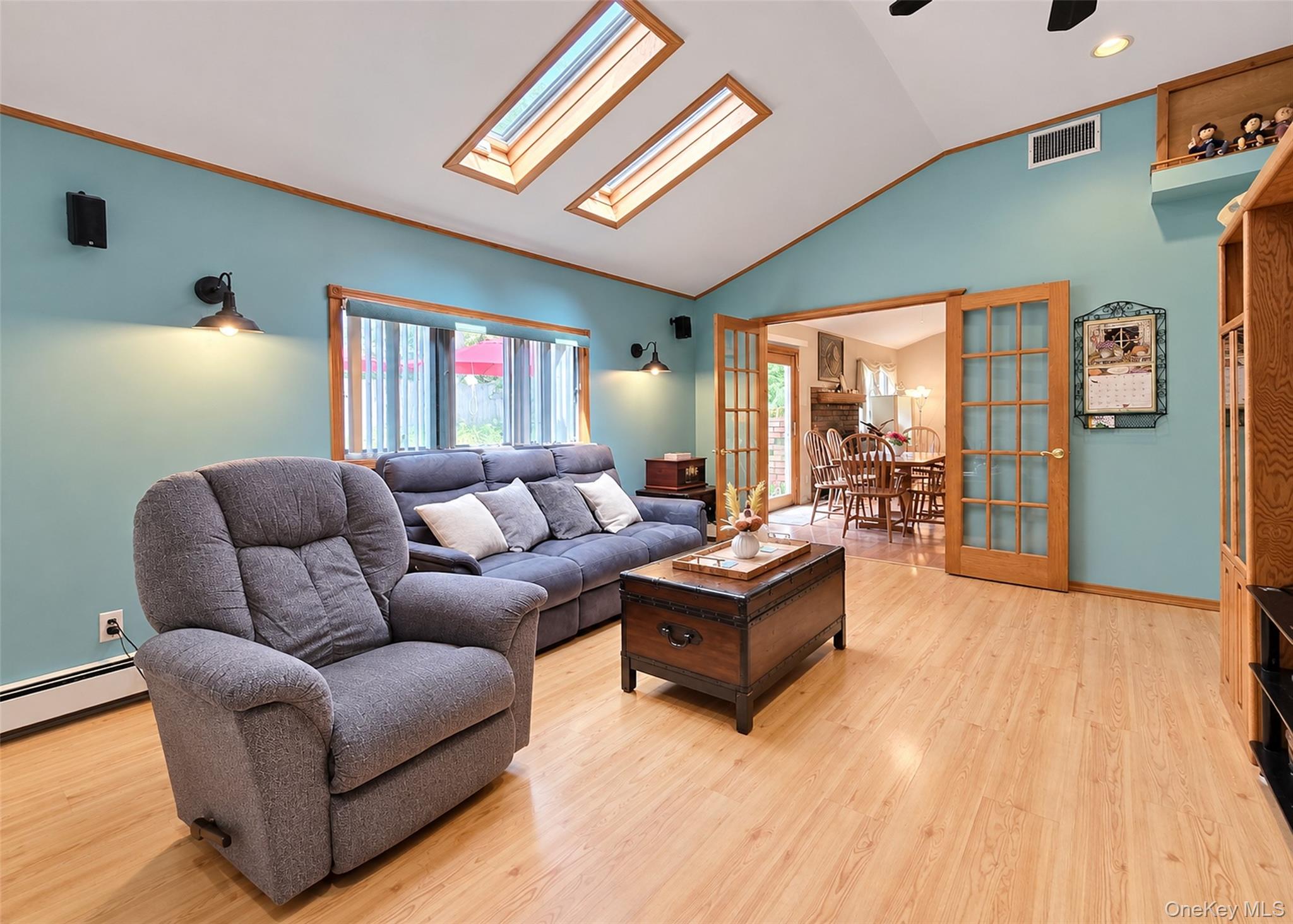 1 Lisa Lane – For Sale photo 9
