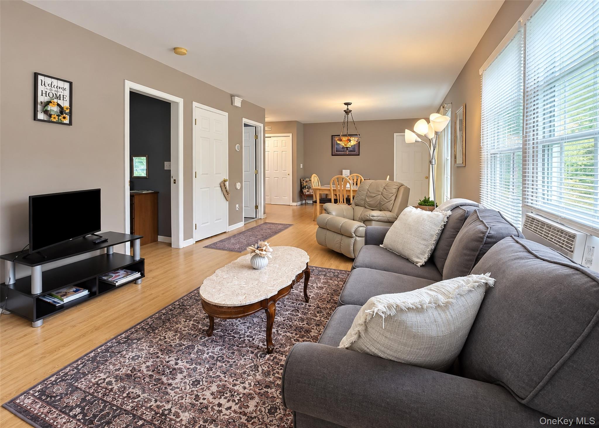 1 Lisa Lane – For Sale photo 17