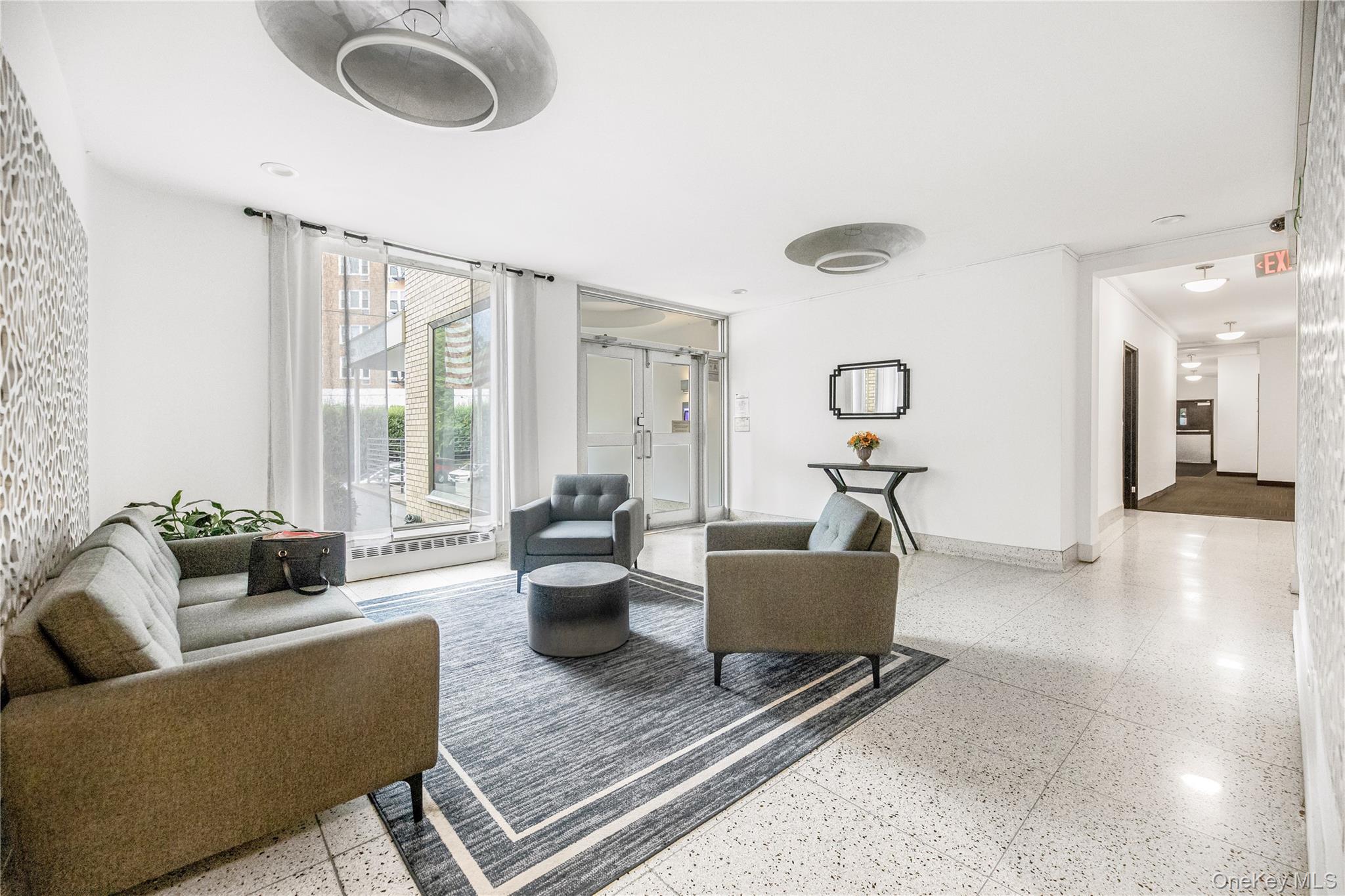 2390 Palisade Avenue, Unit 2B photo 20