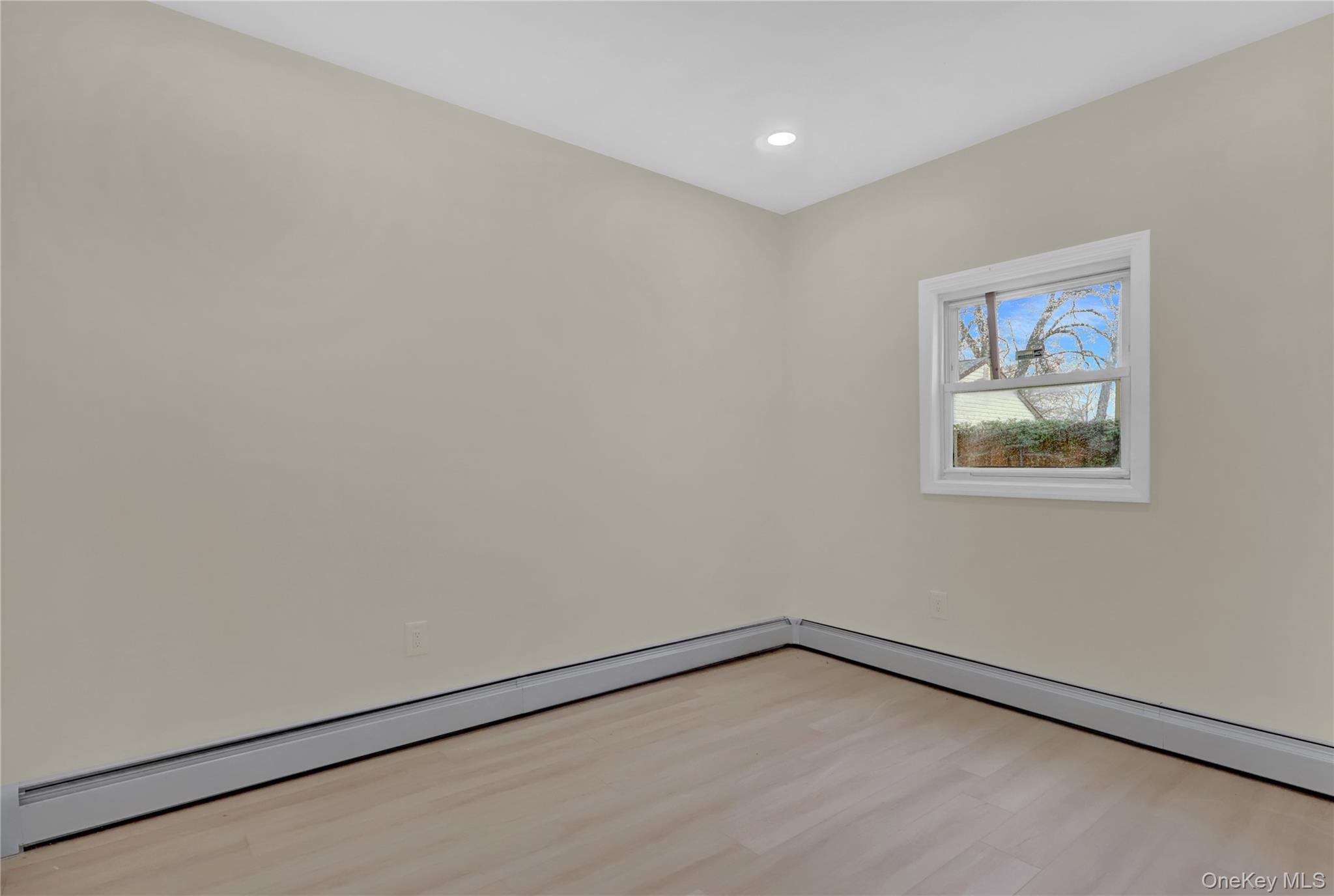 12 Carlls Path – For Sale photo 18
