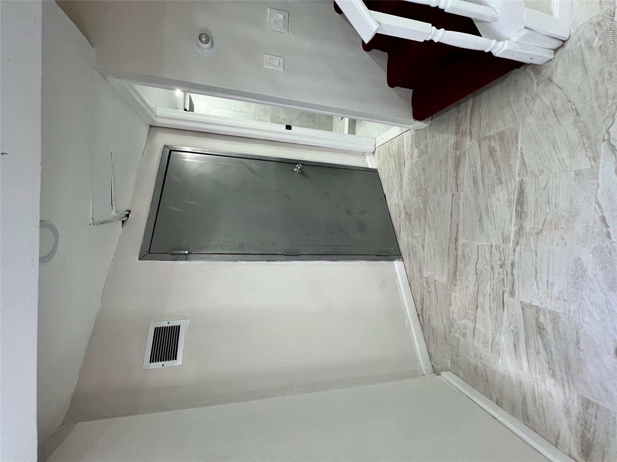 12 Carlls Path – For Sale photo 29