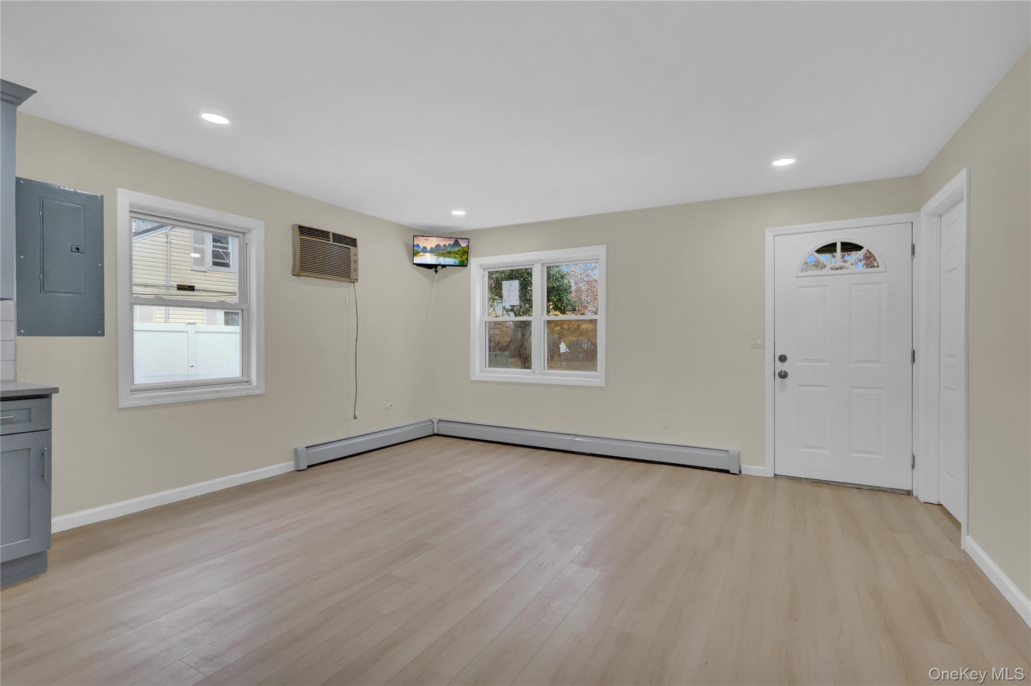 12 Carlls Path – For Sale photo 12