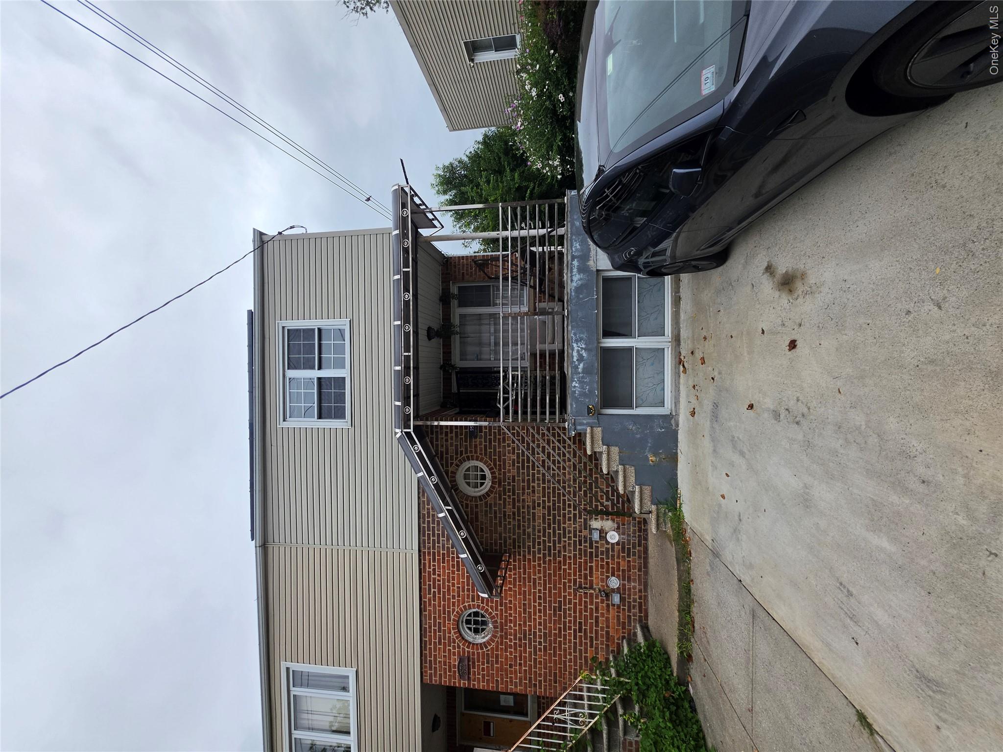 2570 Pearsall Avenue – For Sale