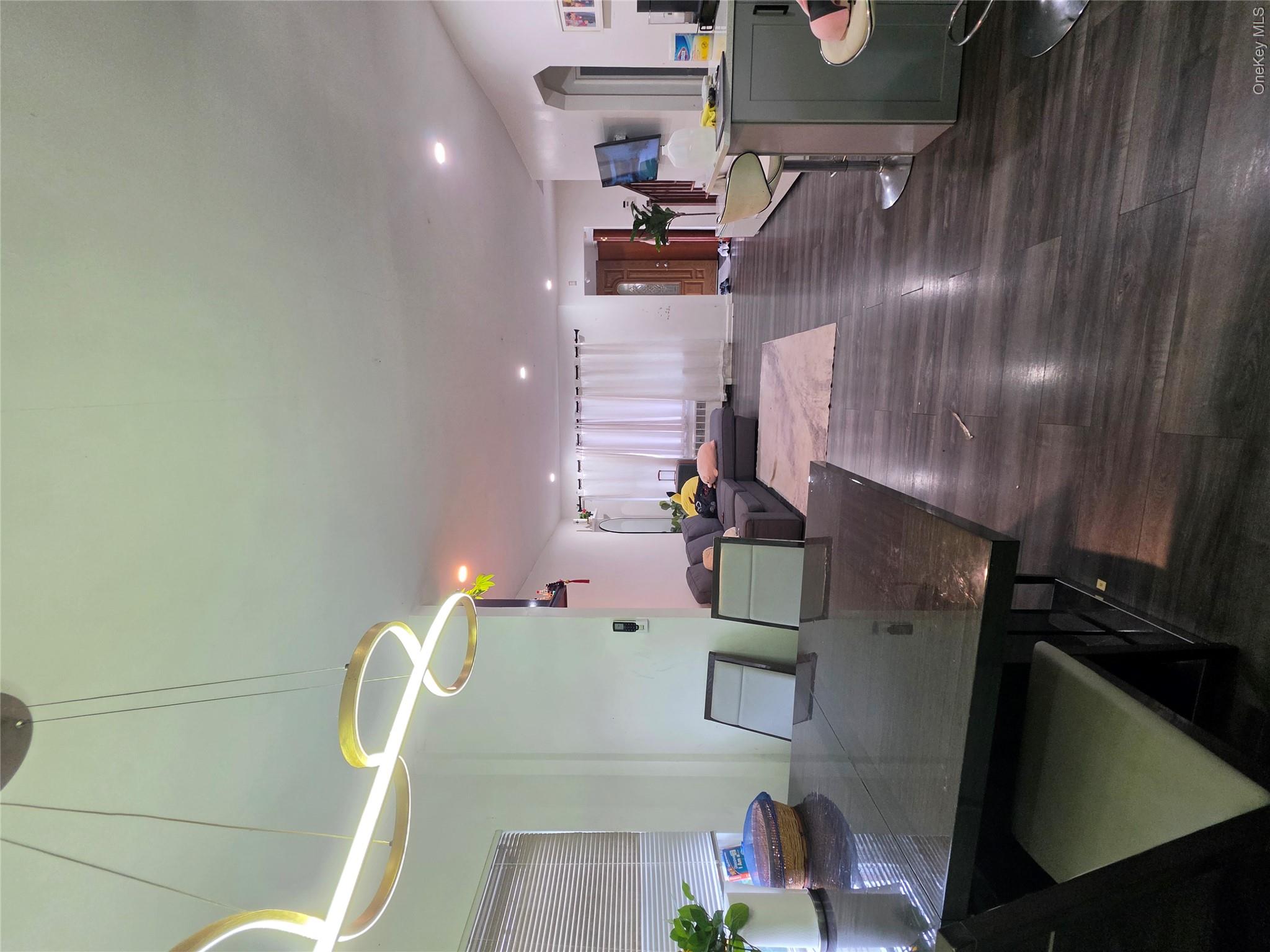 2570 Pearsall Avenue – For Sale photo 3