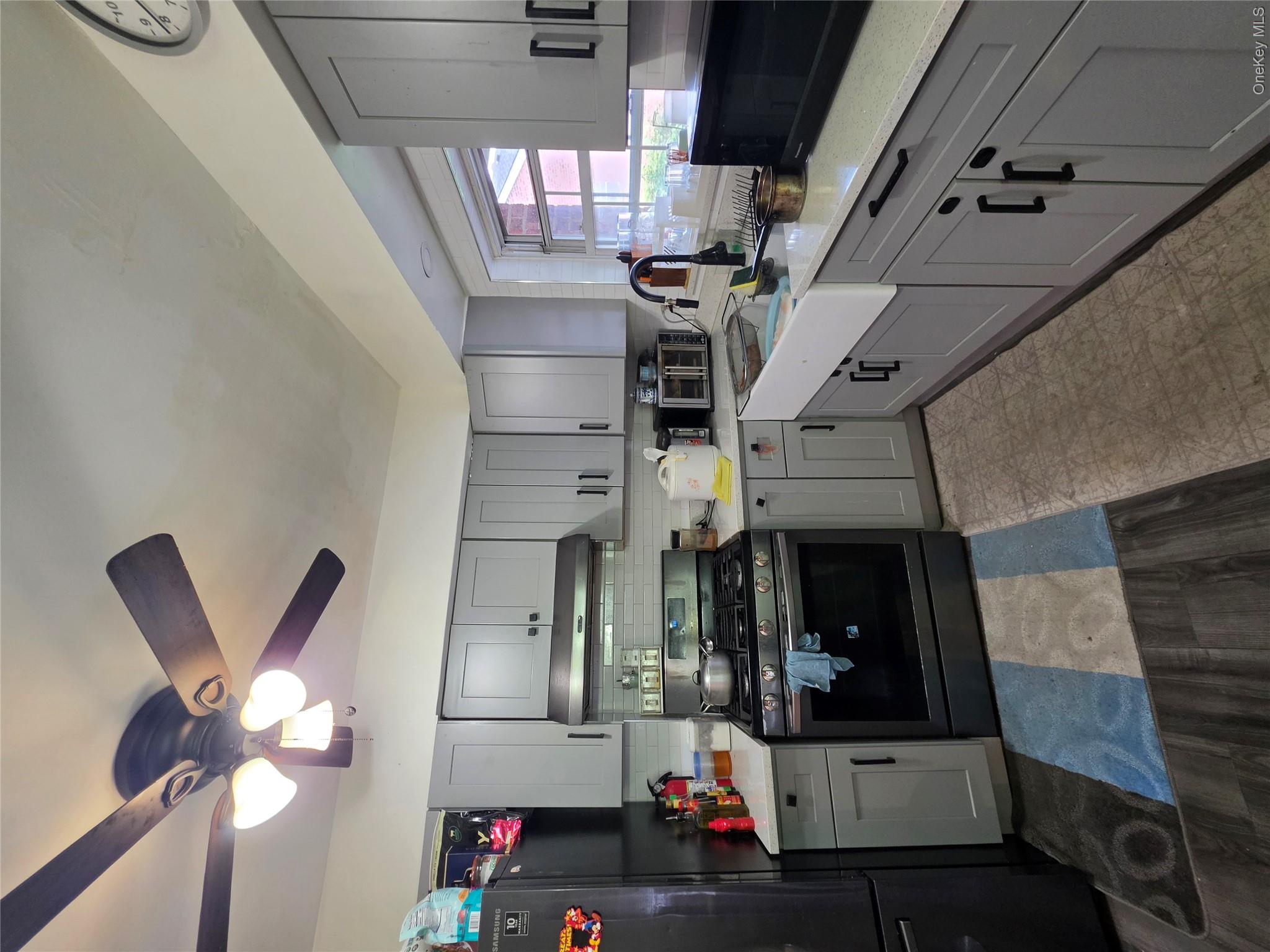 2570 Pearsall Avenue – For Sale photo 5