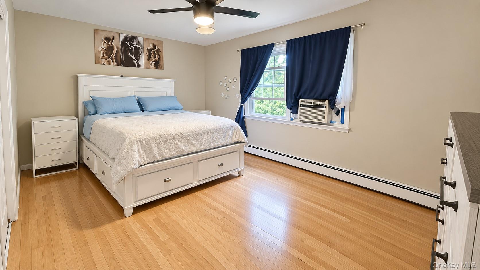 28 Pike Place – For Sale photo 13