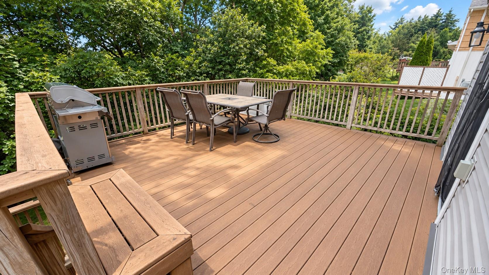 28 Pike Place – For Sale photo 25