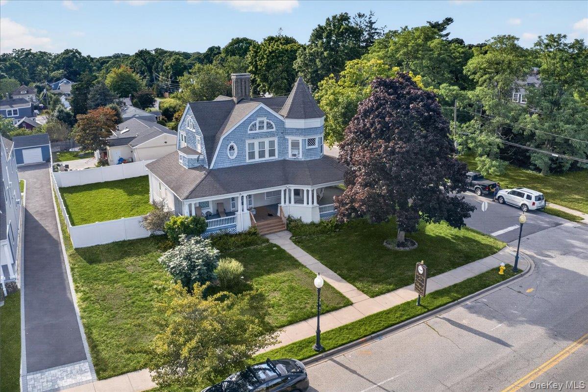 258 N Ocean Avenue – For Sale photo 2