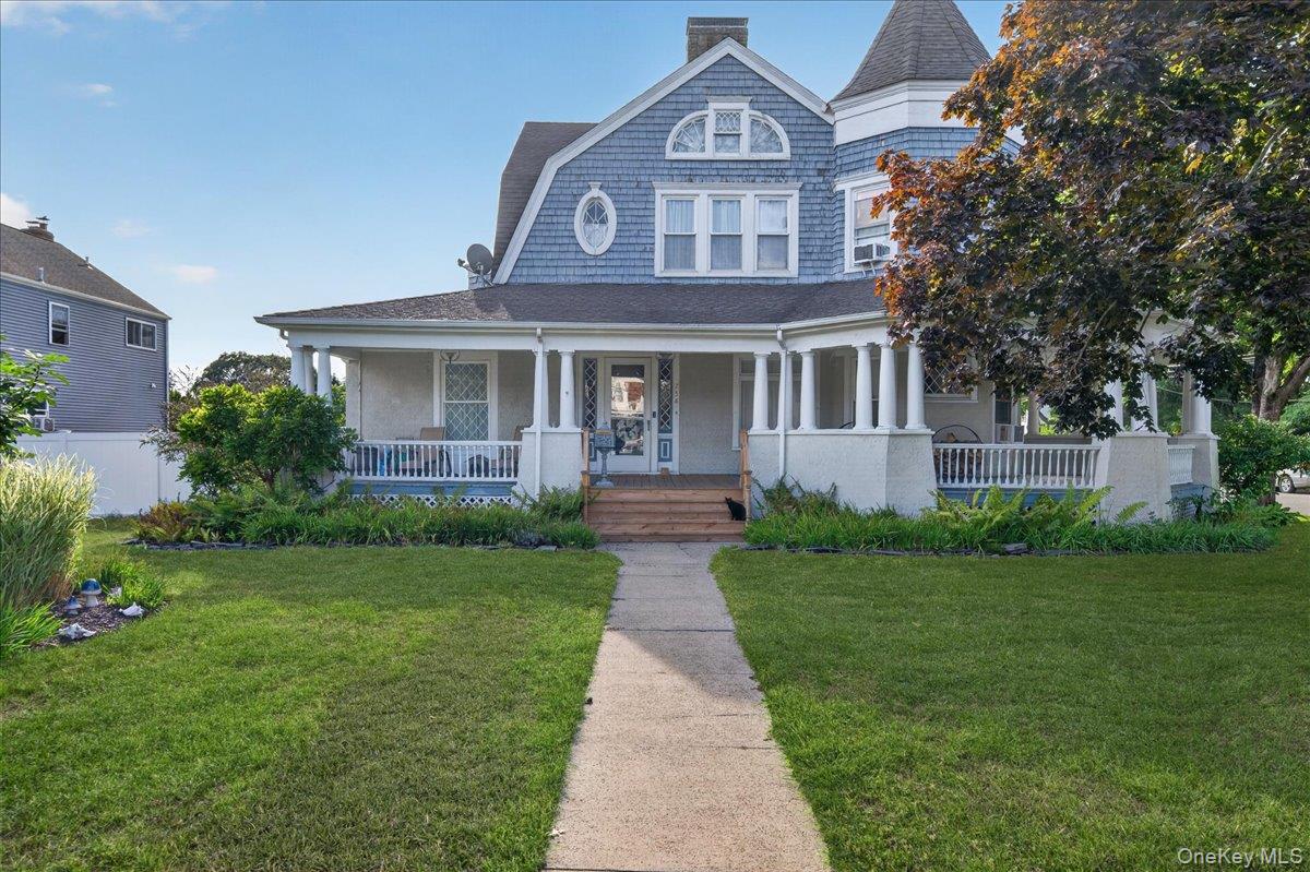 258 N Ocean Avenue – For Sale