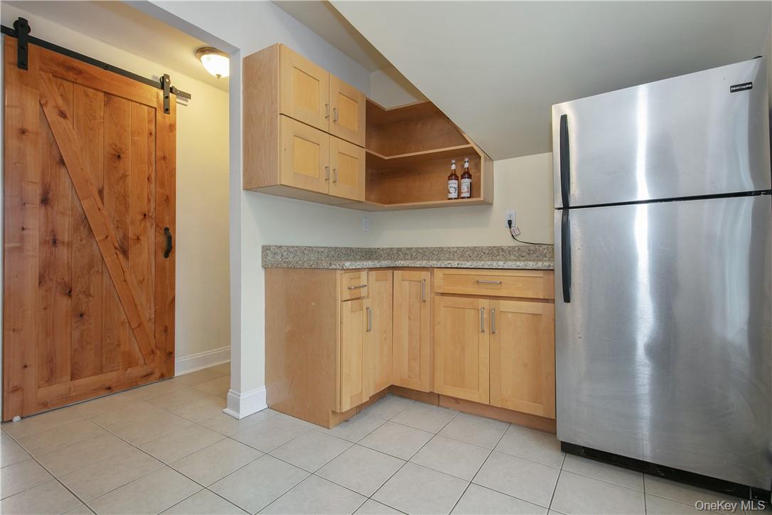 270 W 261 Street, Unit 3rd floor photo 3