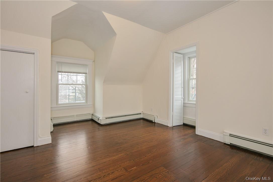 270 W 261 Street, Unit 3rd floor photo 5