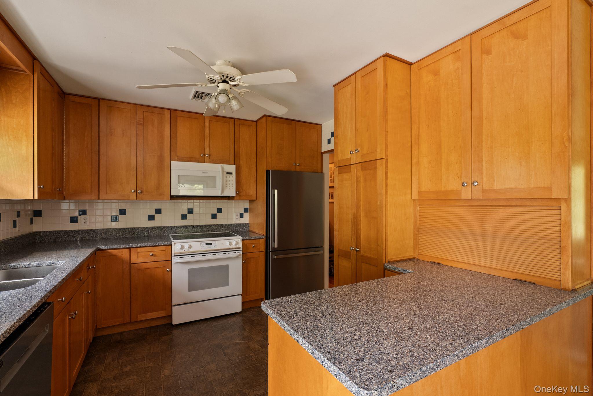 212 State Route 9H – For Sale photo 10