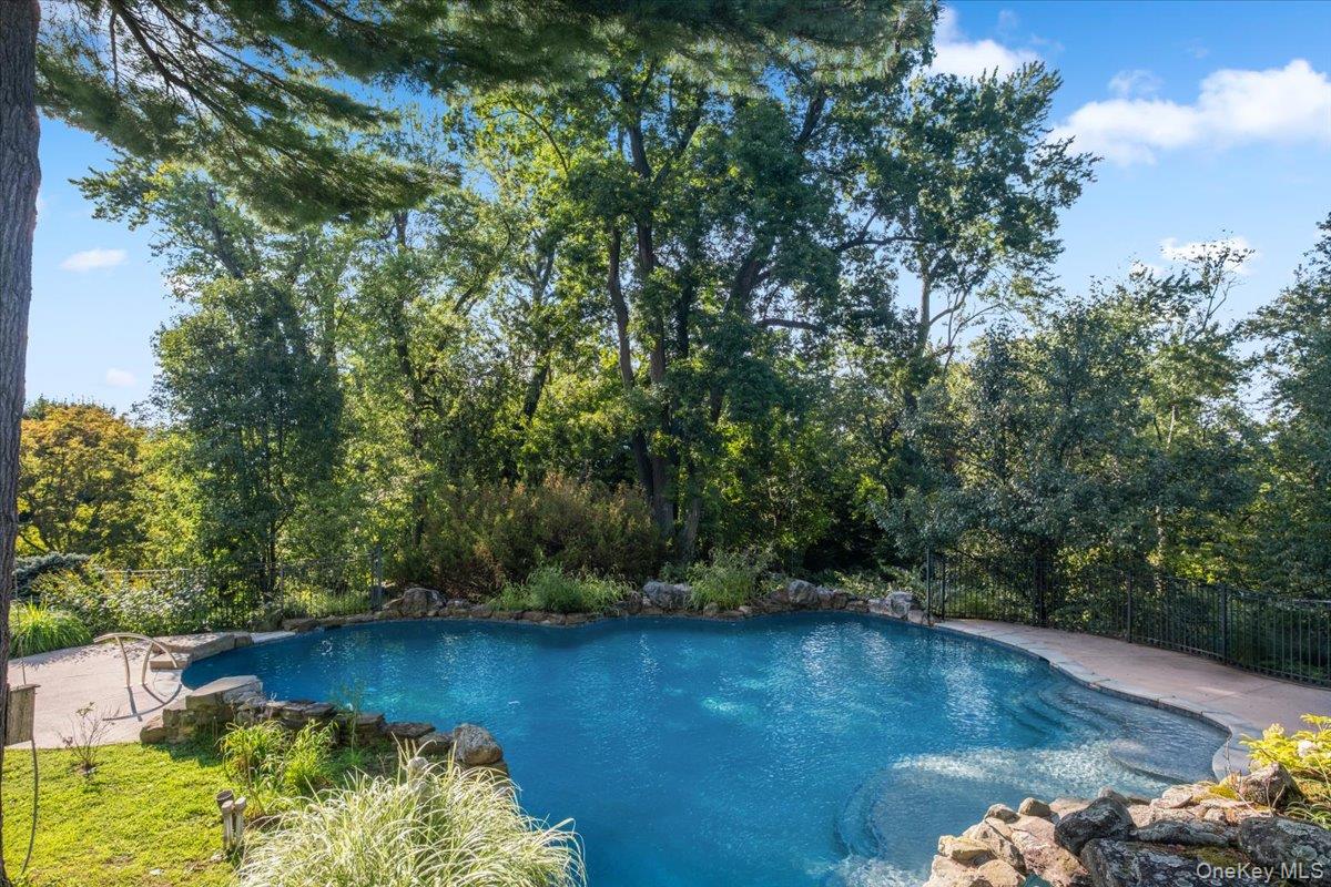 57 Cobb Lane – For Sale photo 32