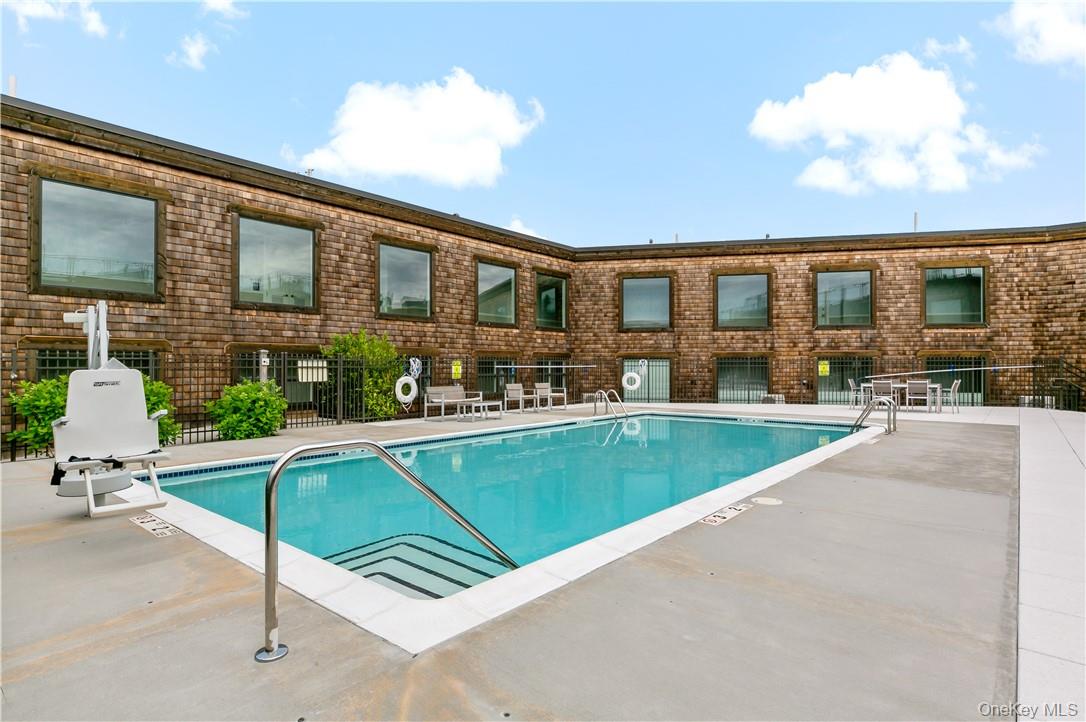 45 Hudson View Way Way, Unit 400 photo 26