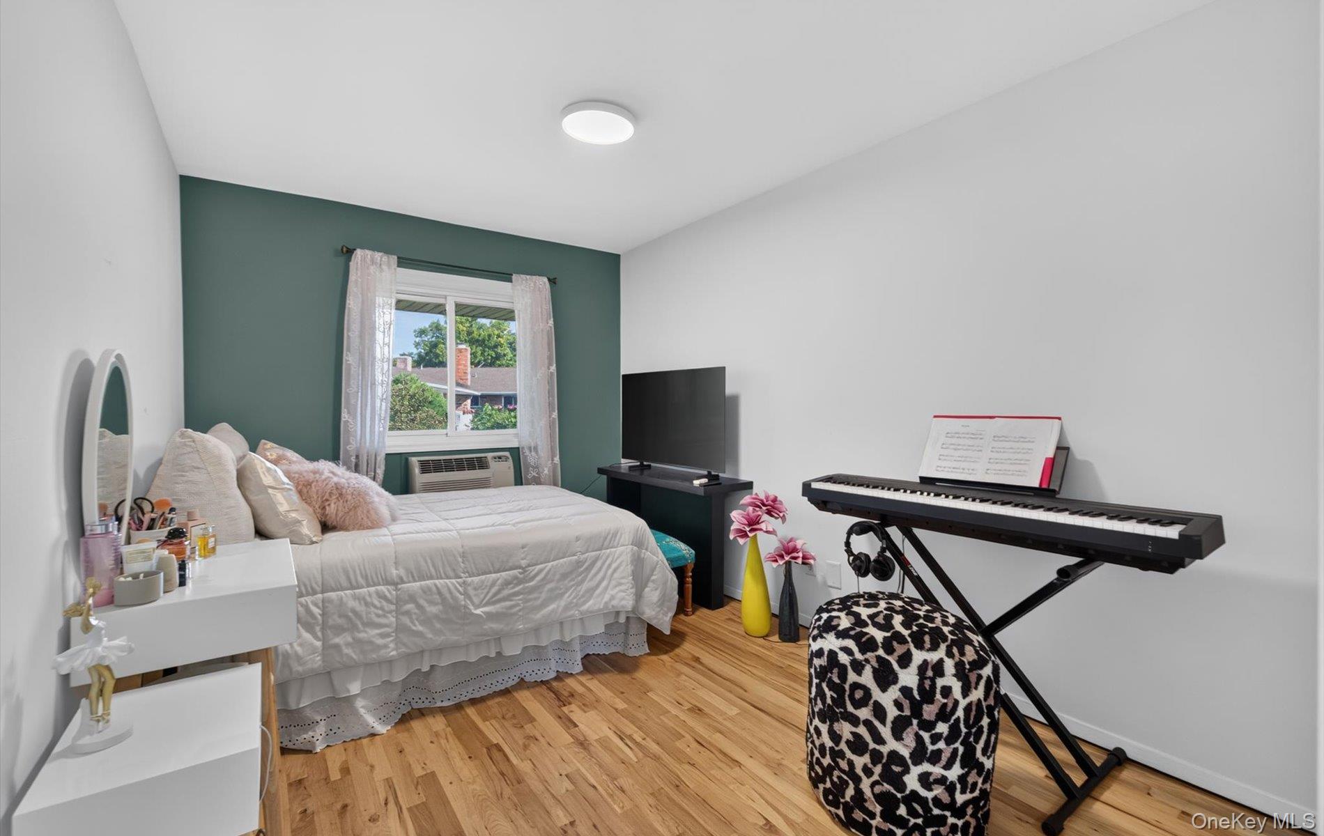 1 Toms Point Lane, Unit 17E photo 14
