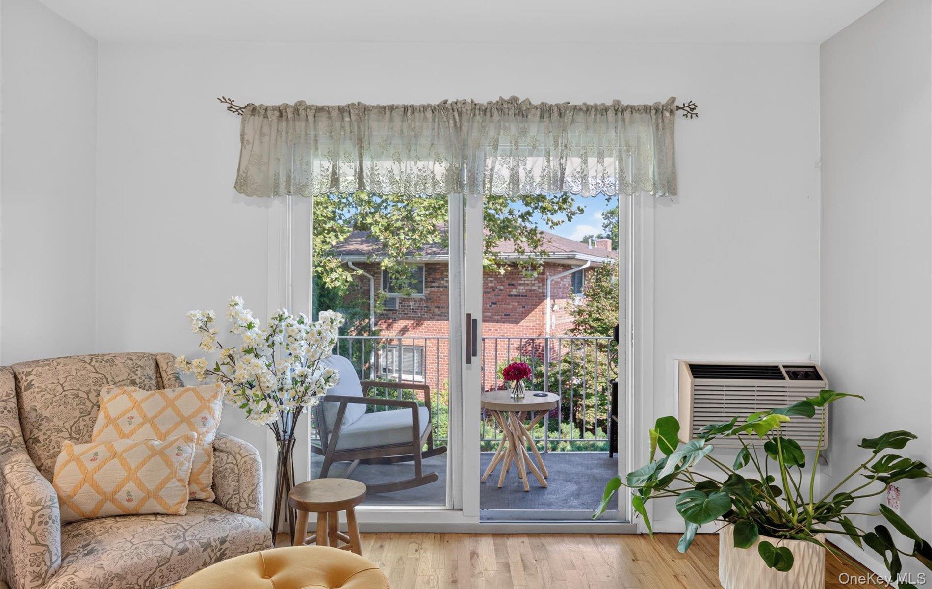1 Toms Point Lane, Unit 17E photo 13