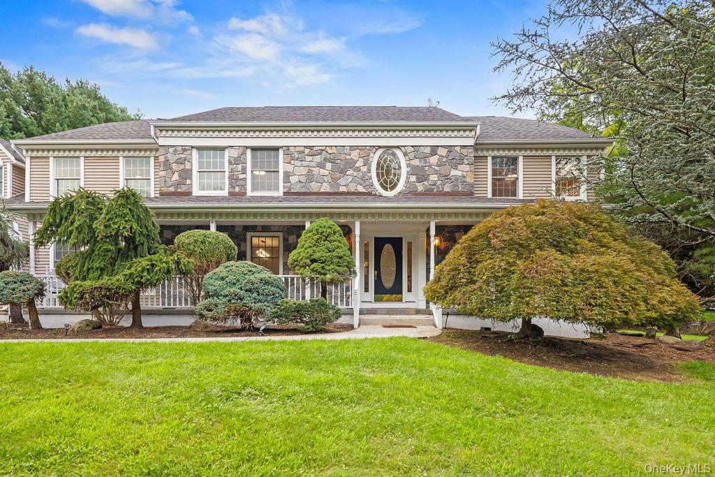 10 Golden Road – For Sale photo 30