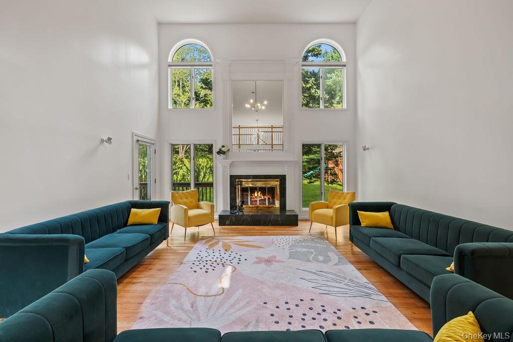 10 Golden Road – For Sale photo 8