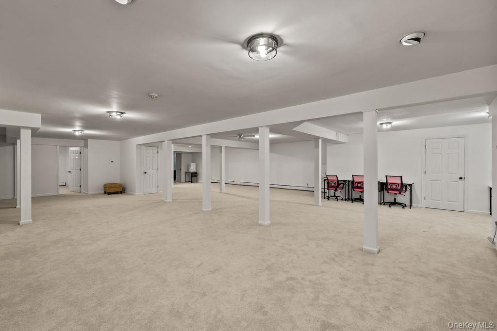 10 Golden Road – For Sale photo 28