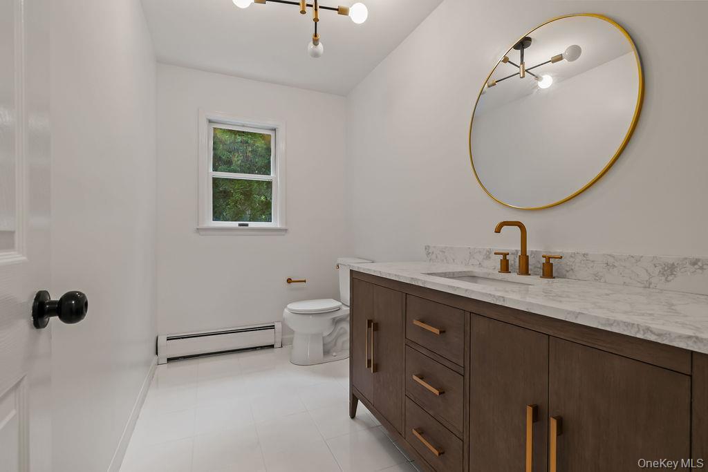 10 Golden Road – For Sale photo 15