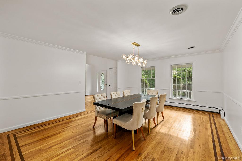 10 Golden Road – For Sale photo 7