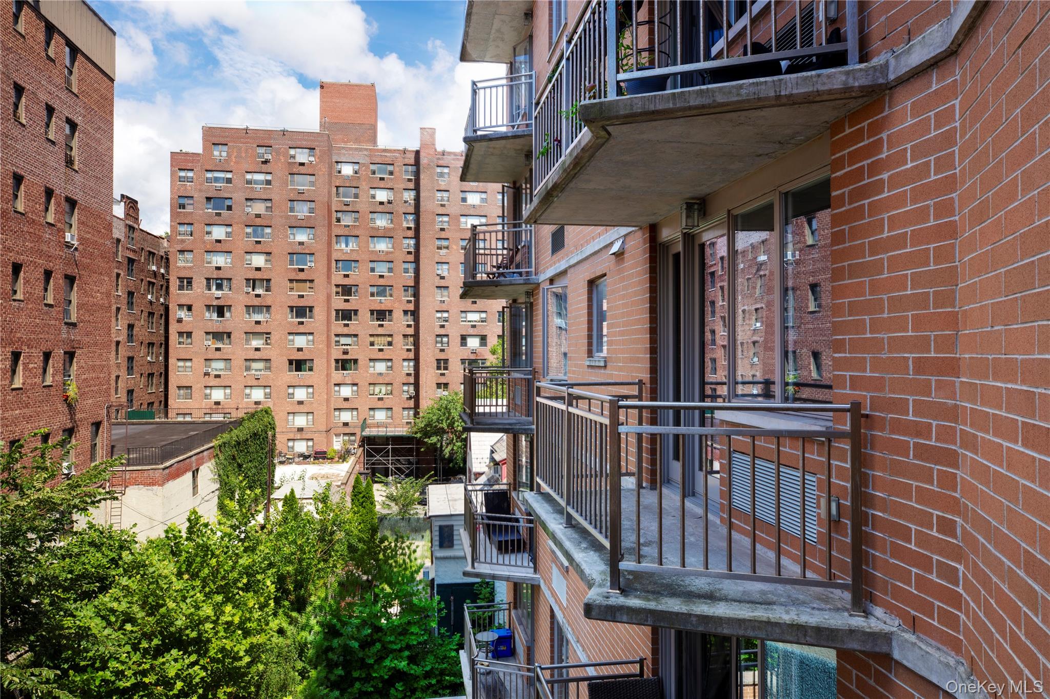 116-11 Curzon Road, Unit 4C photo 9