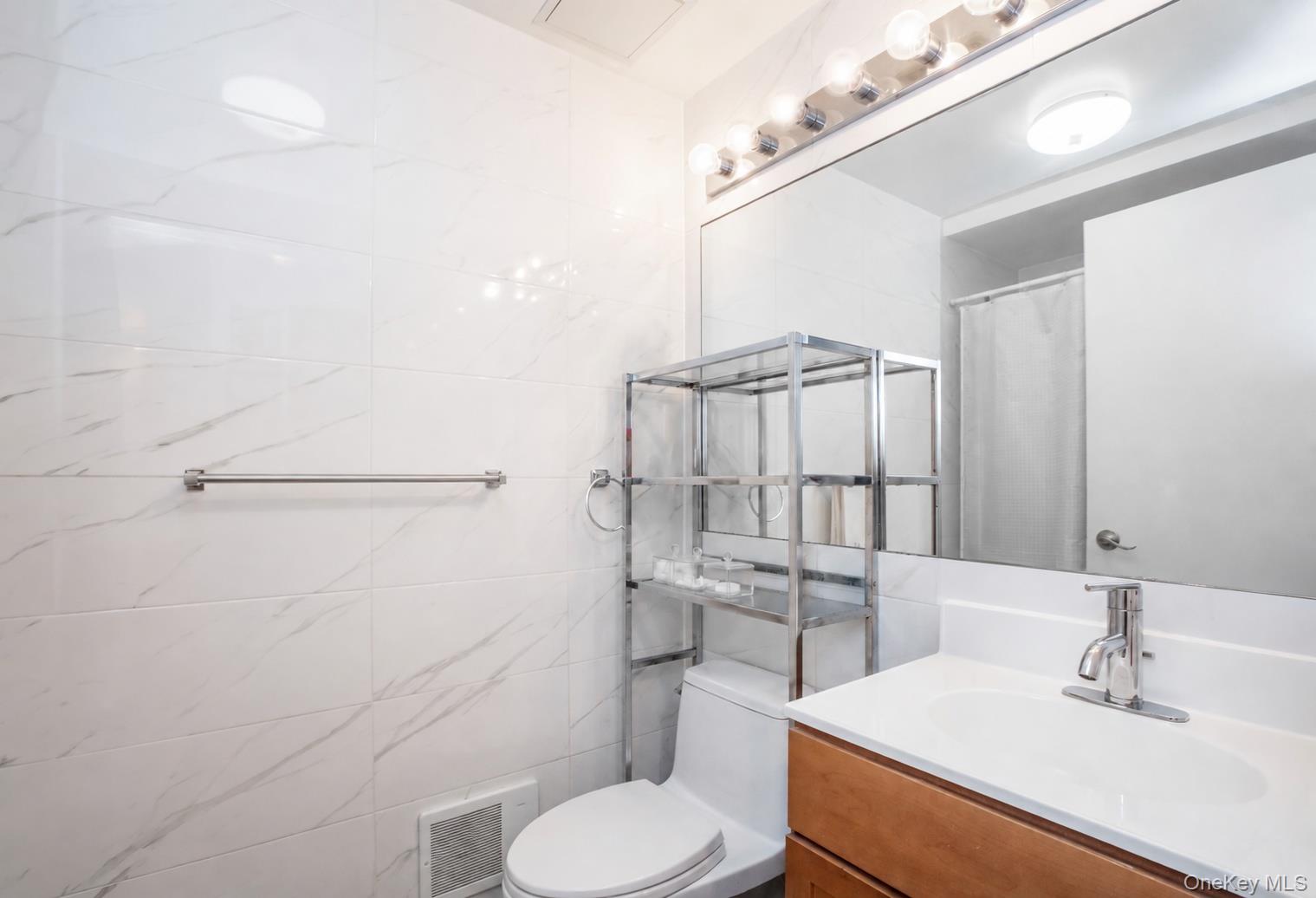 116-11 Curzon Road, Unit 4C photo 12