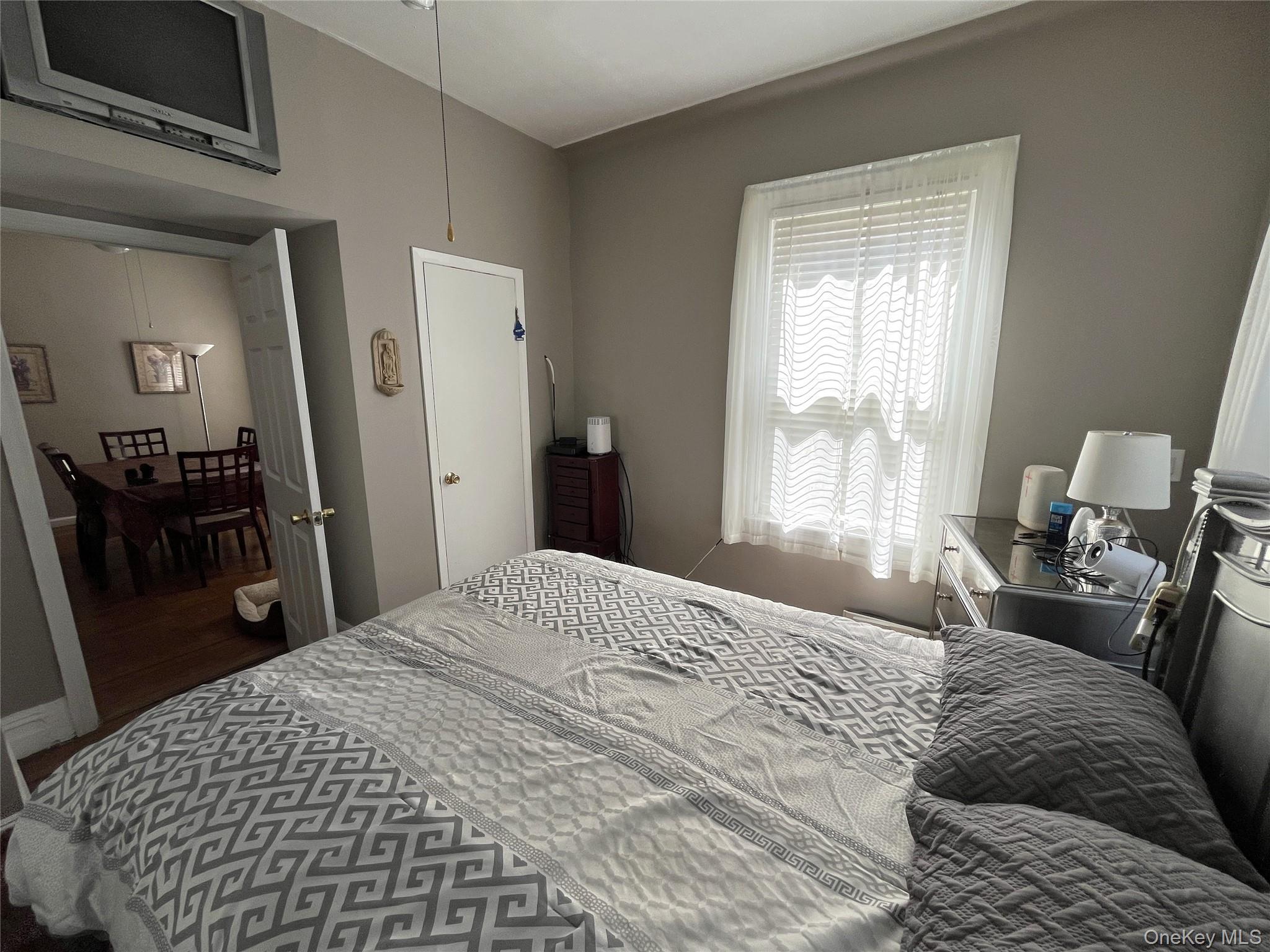 2430 Esplanade Avenue – For Sale photo 10