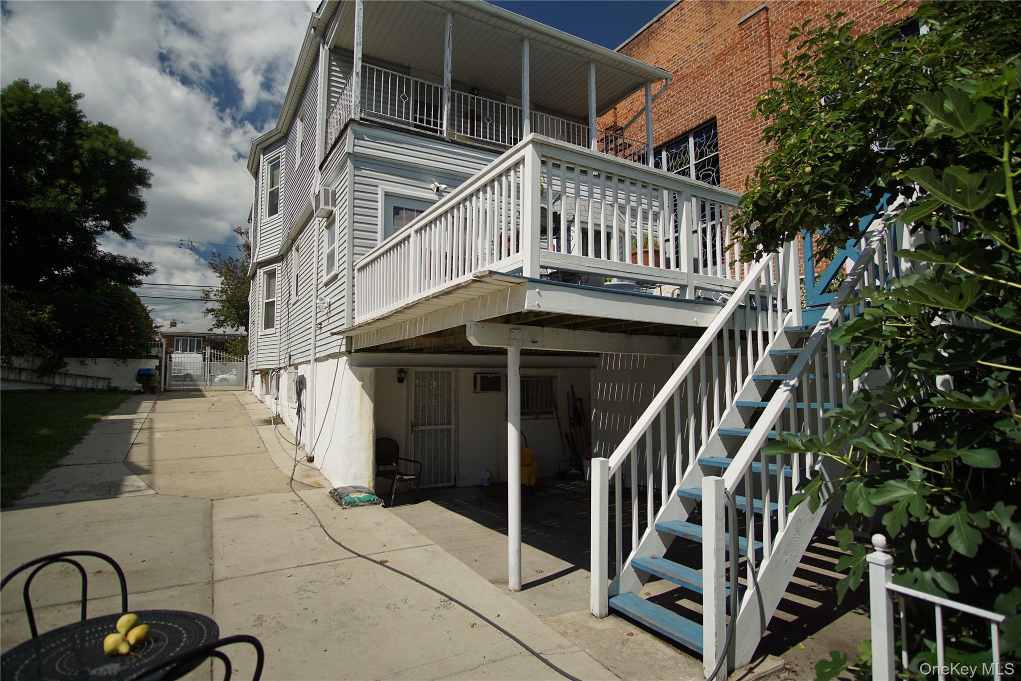 2430 Esplanade Avenue – For Sale photo 18