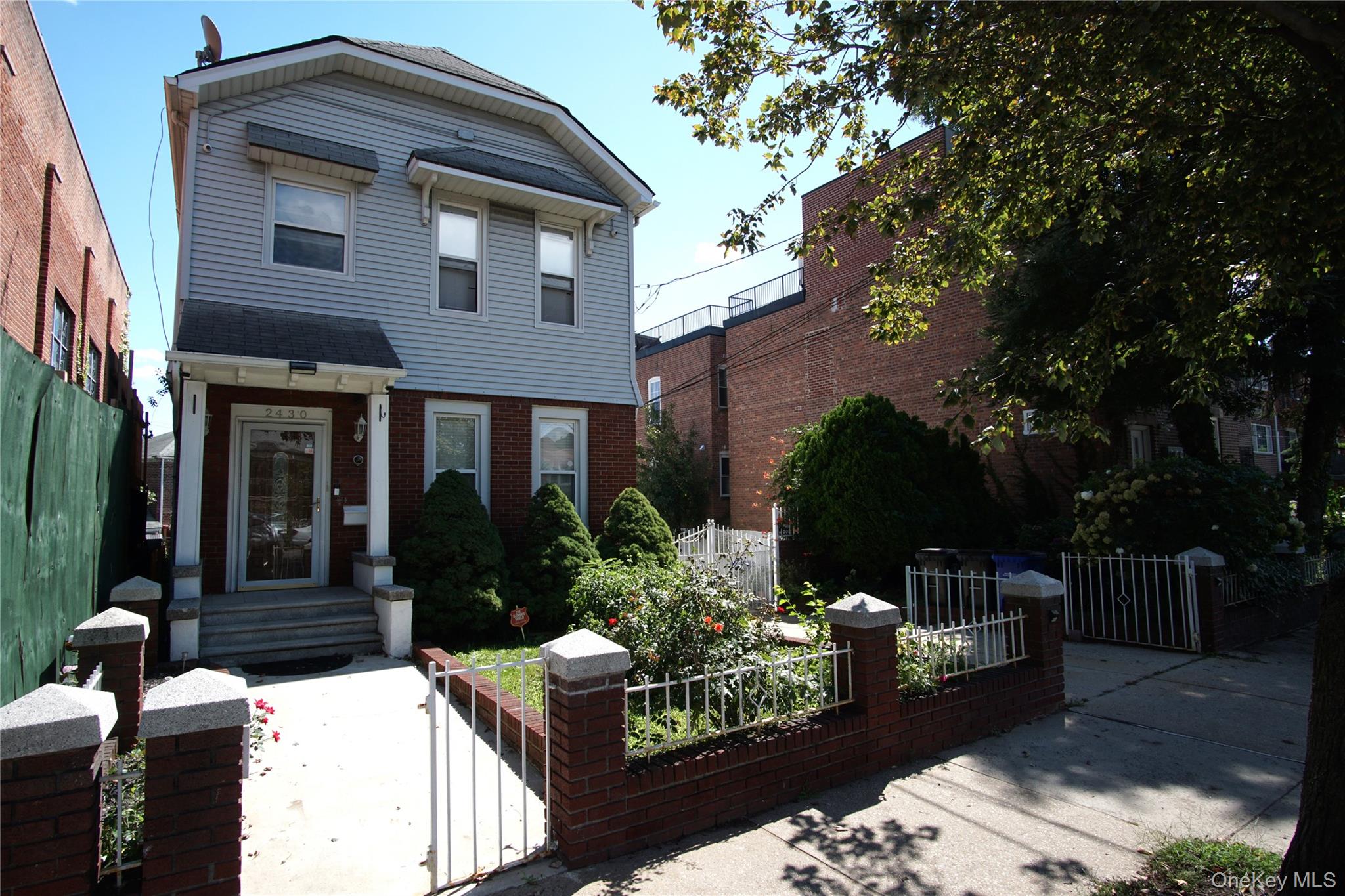 2430 Esplanade Avenue – For Sale