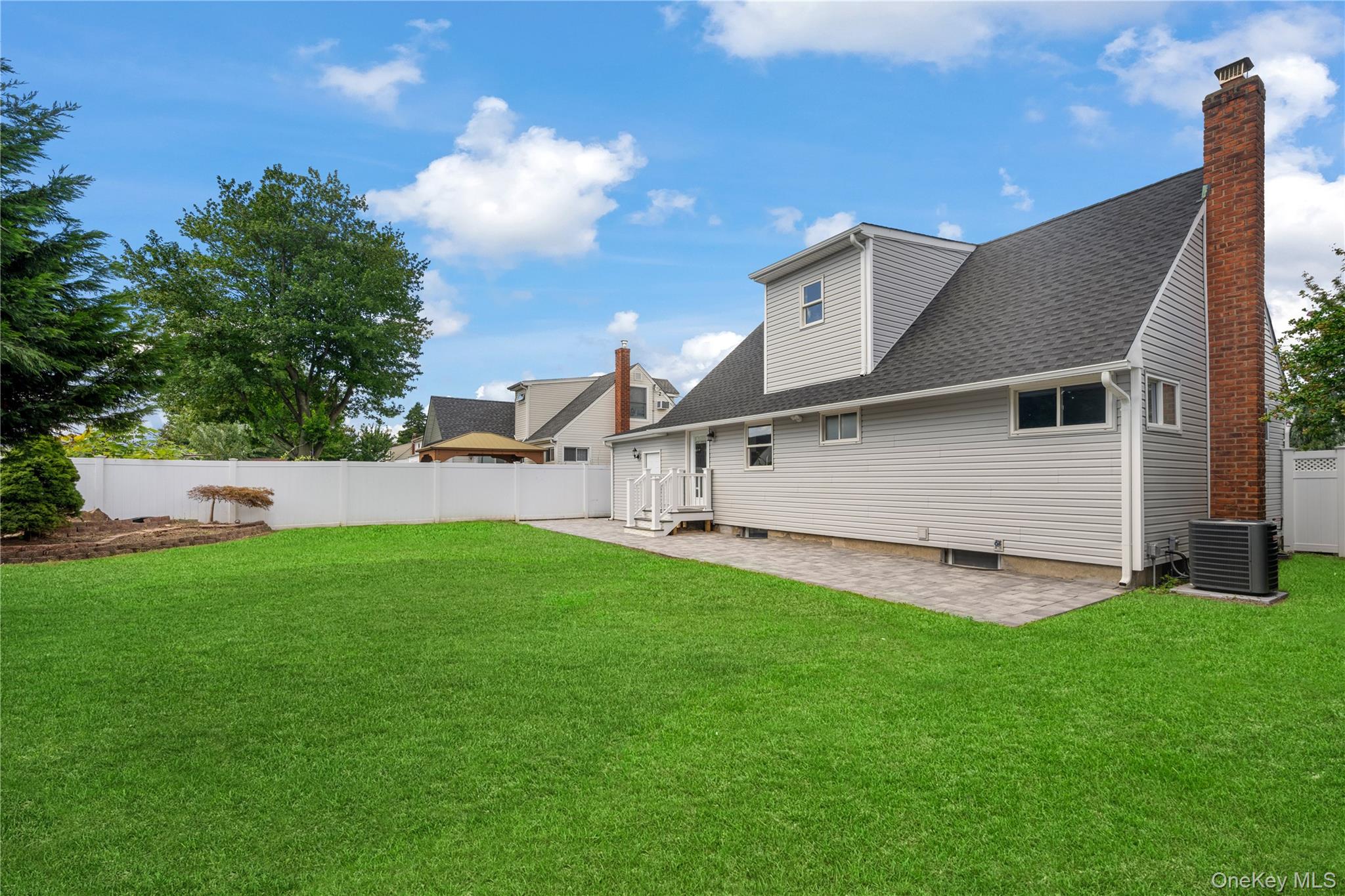 126 Lambert Avenue – For Sale photo 4