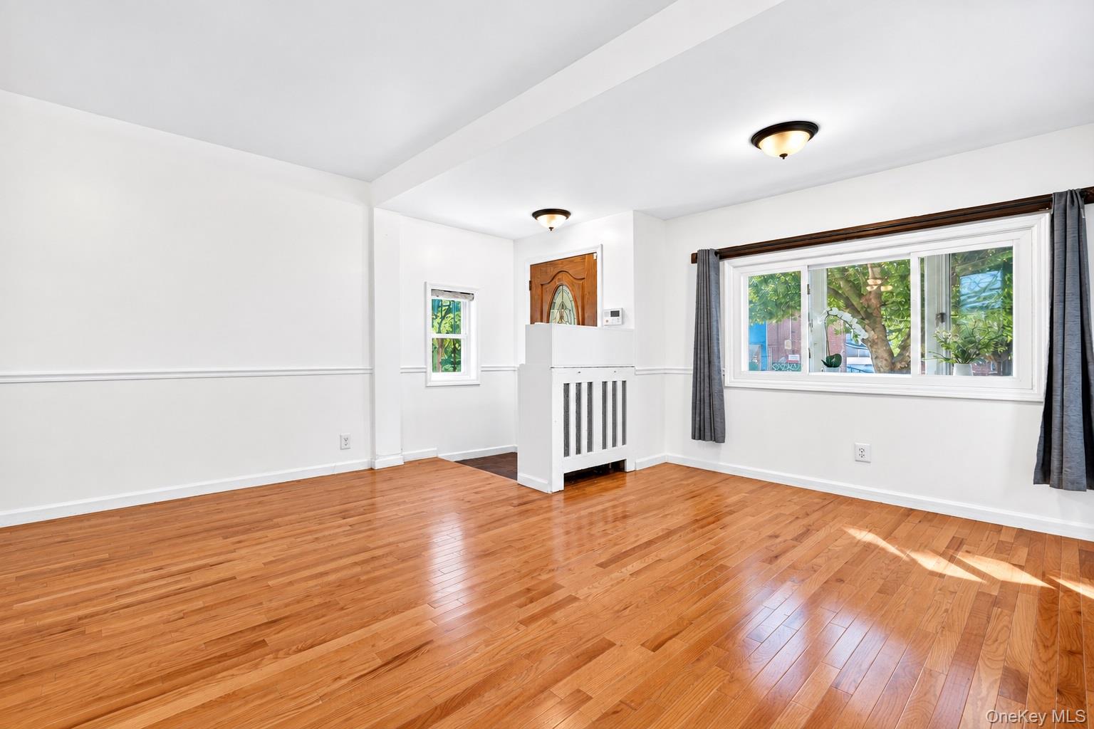1787 Randall Avenue – For Sale photo 12