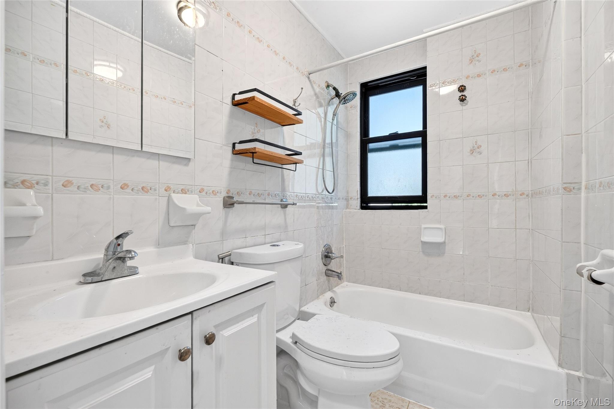 1787 Randall Avenue – For Sale photo 44
