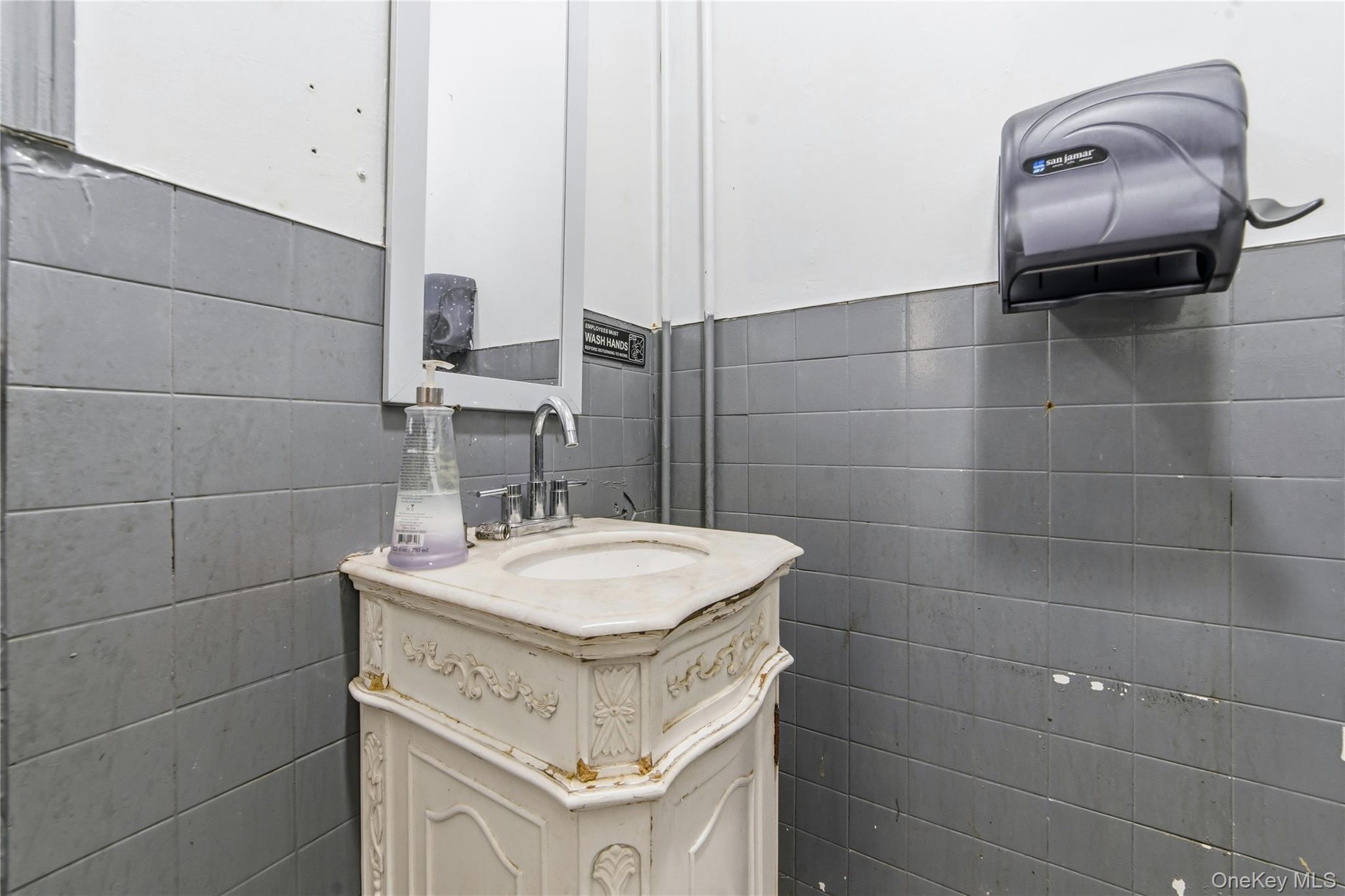 238 W Lincoln Avenue – For Sale photo 17