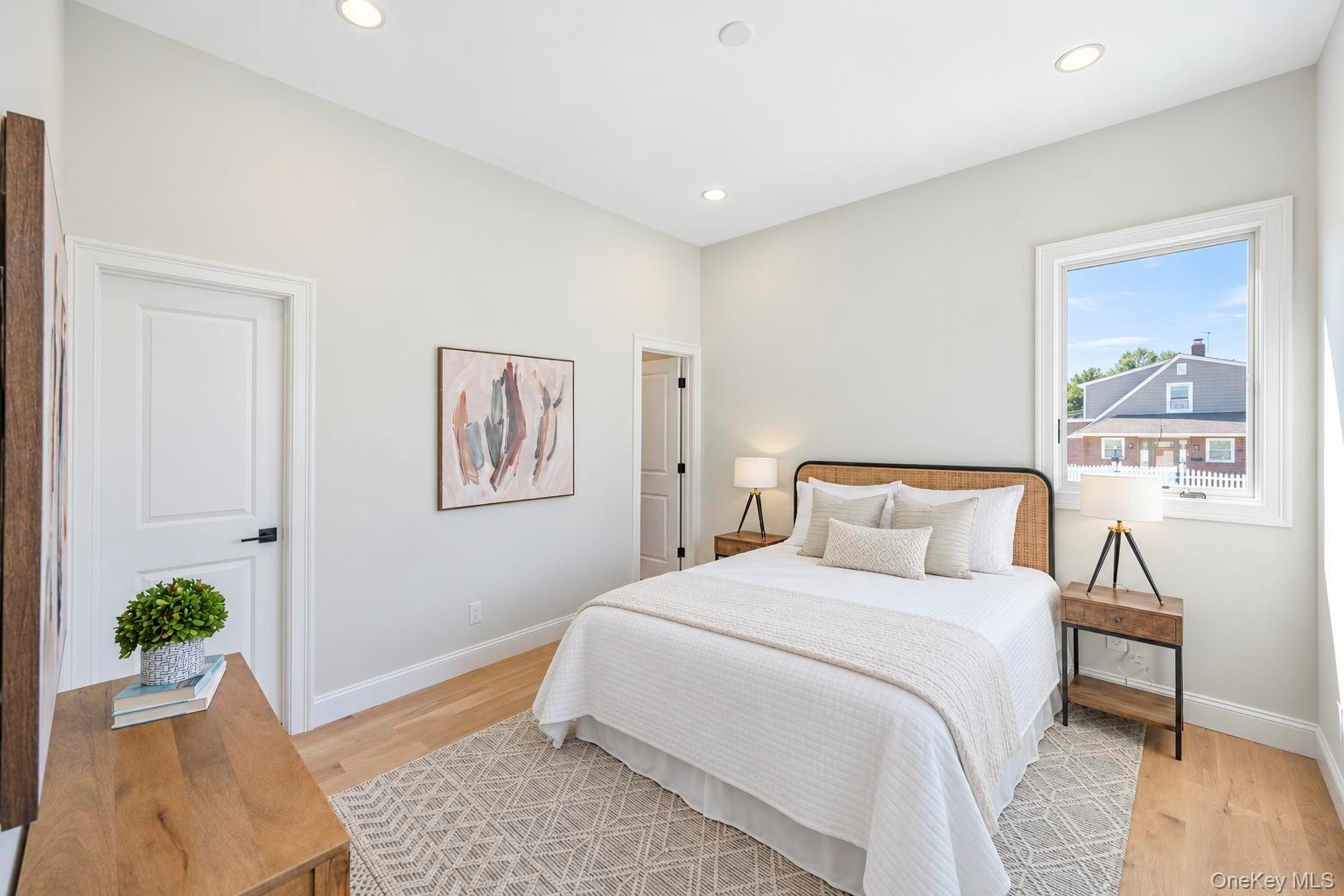 1 Straight Lane – For Sale photo 15