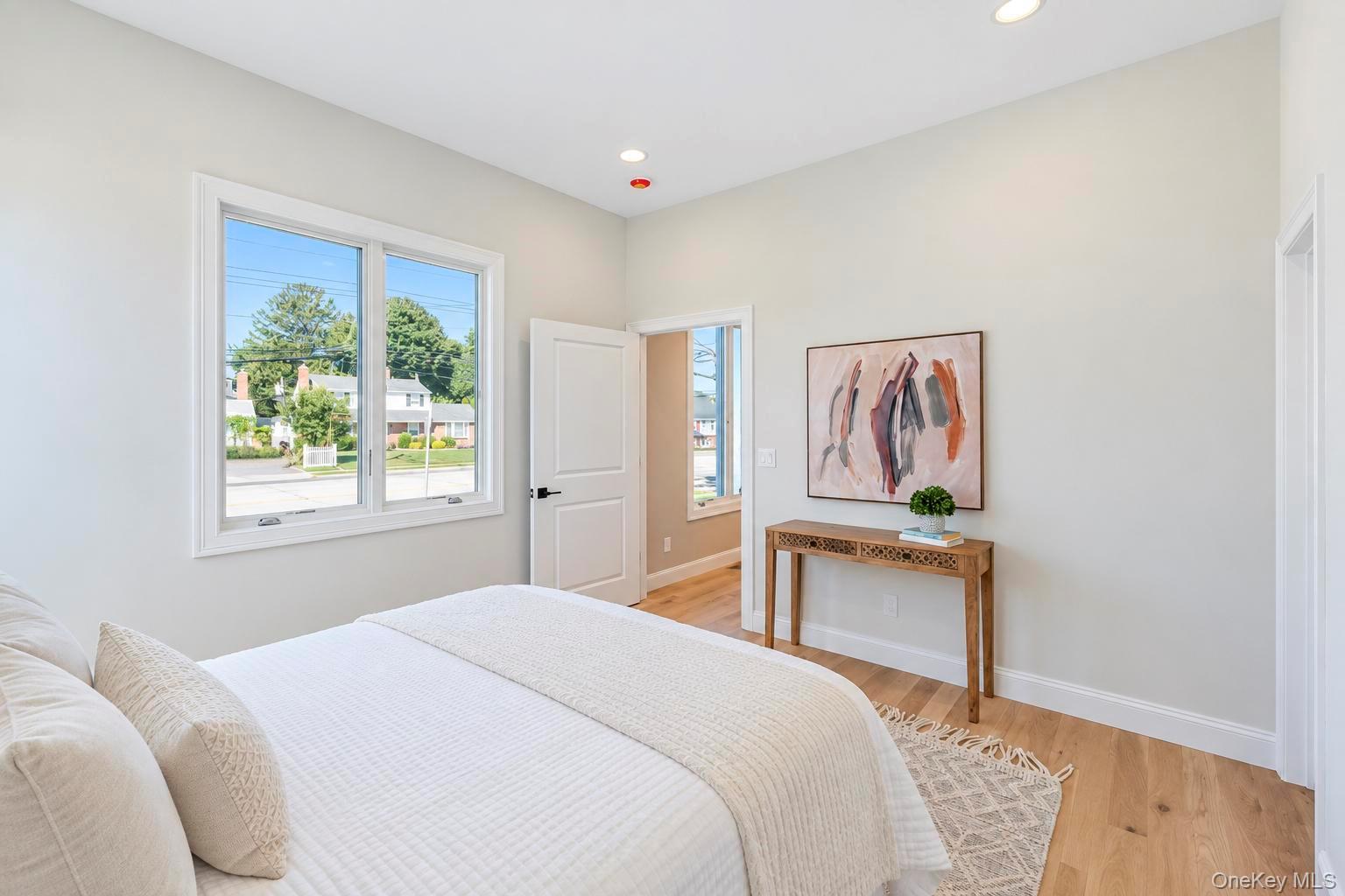 1 Straight Lane – For Sale photo 16
