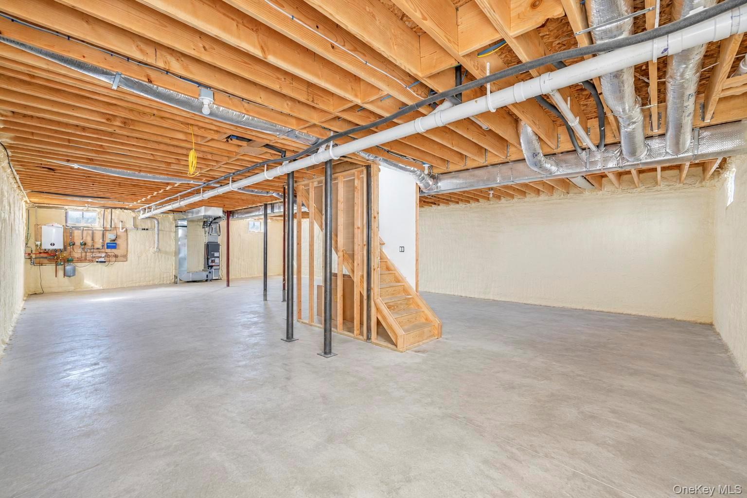 1 Straight Lane – For Sale photo 32