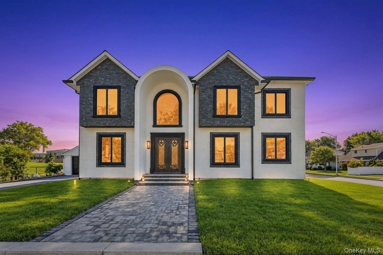 1 Straight Lane – For Sale