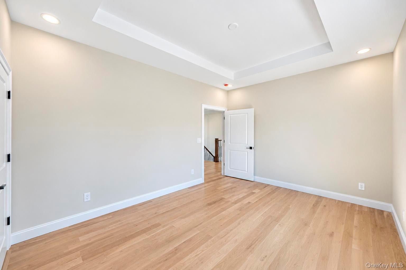 1 Straight Lane – For Sale photo 19